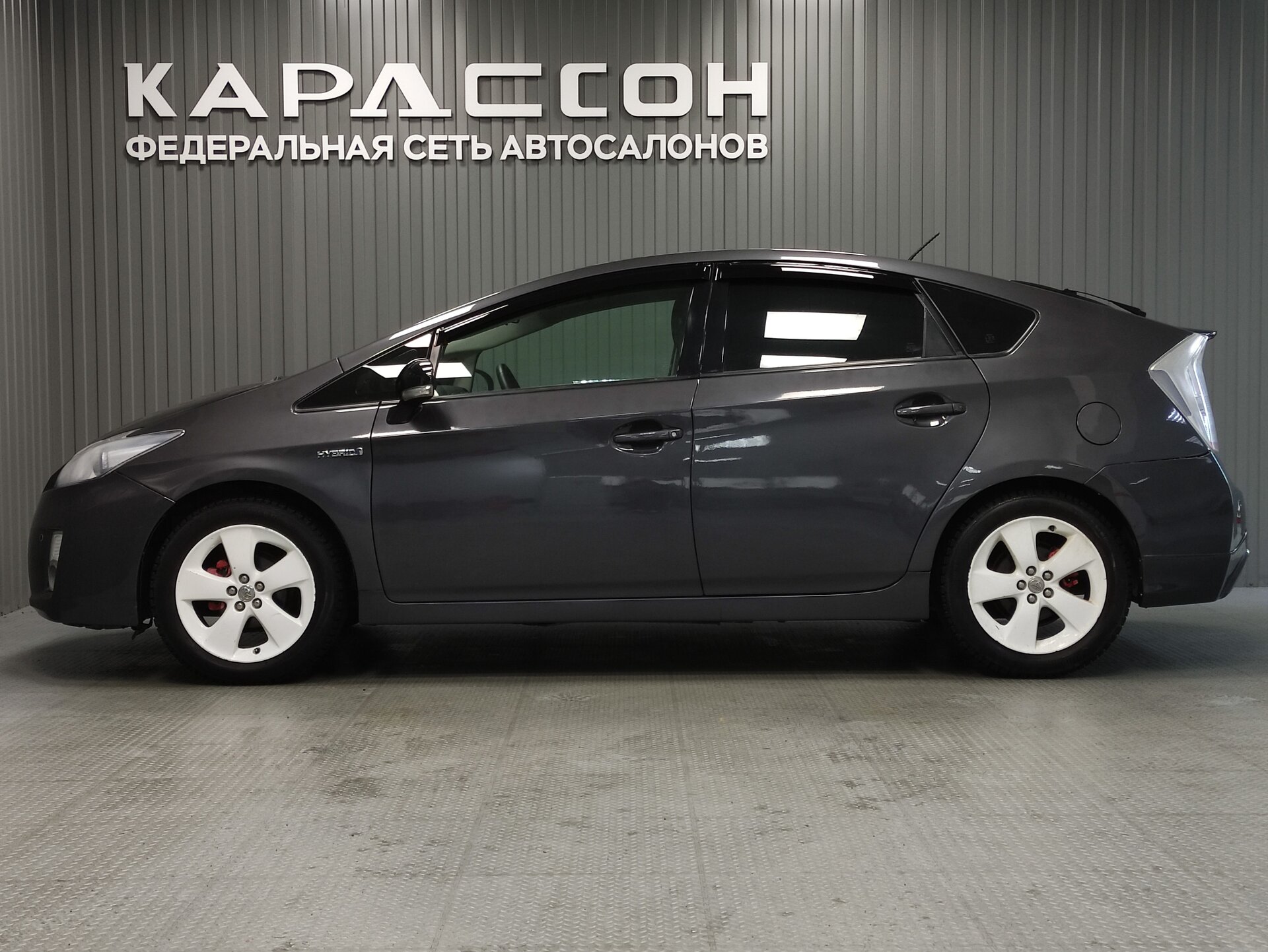 Toyota Prius, III Рестайлинг (XW30) 2011
