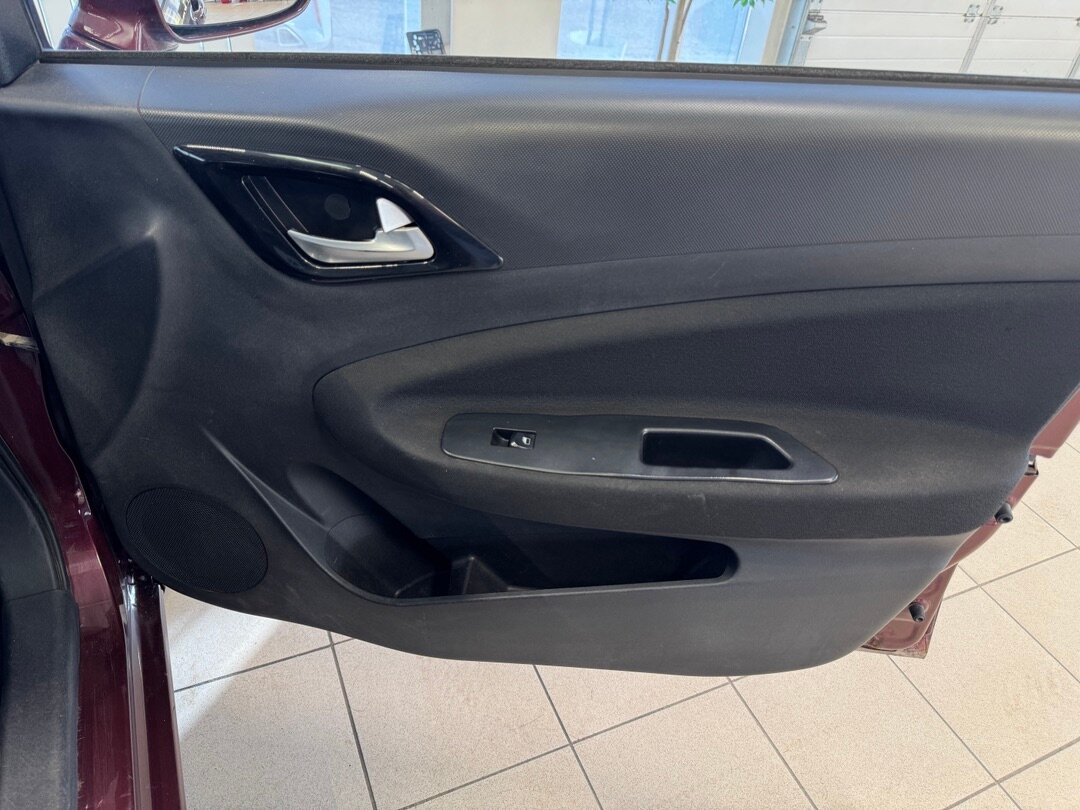 Brilliance H230, I 2015