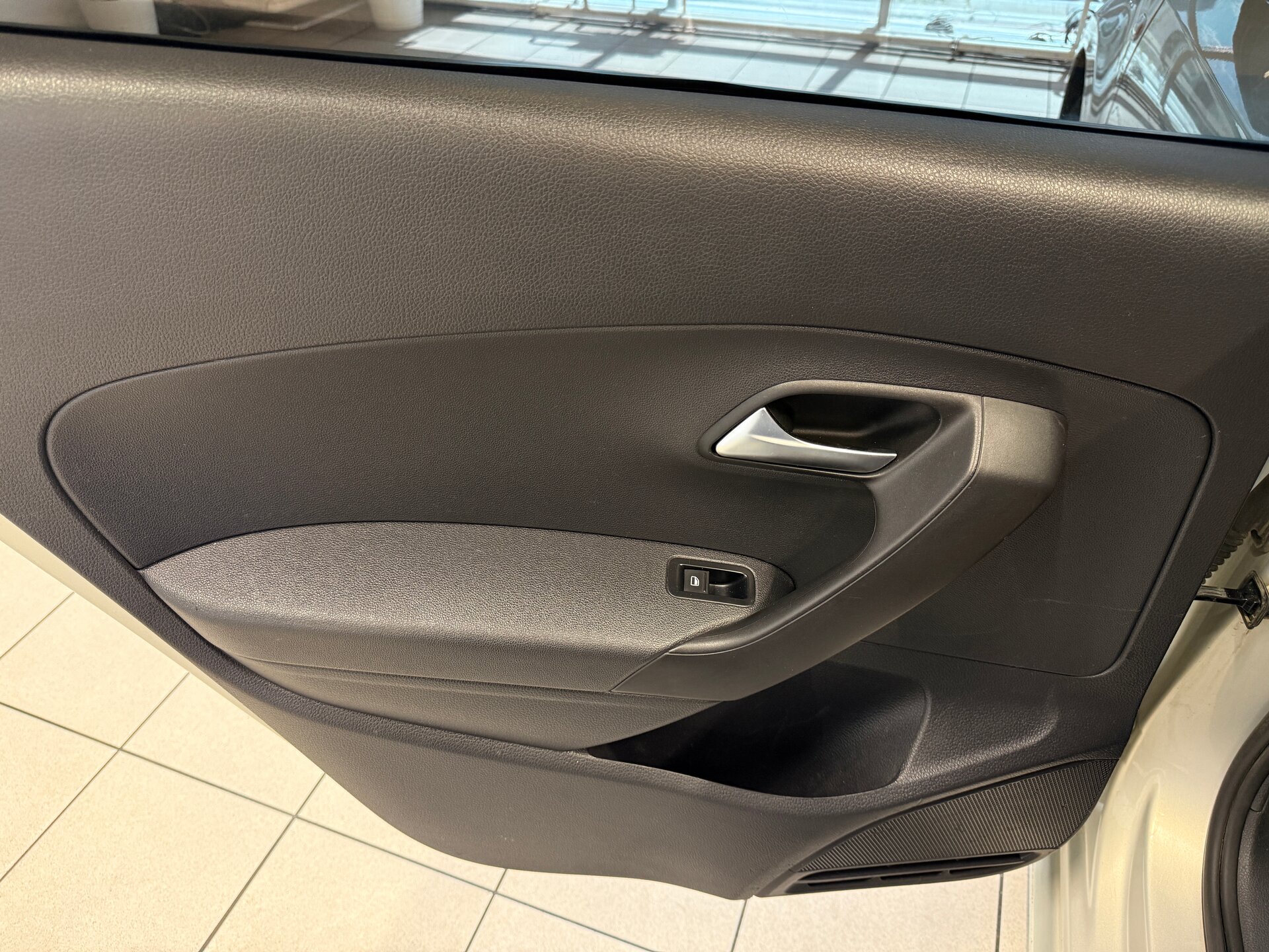 Volkswagen Polo, V 2013