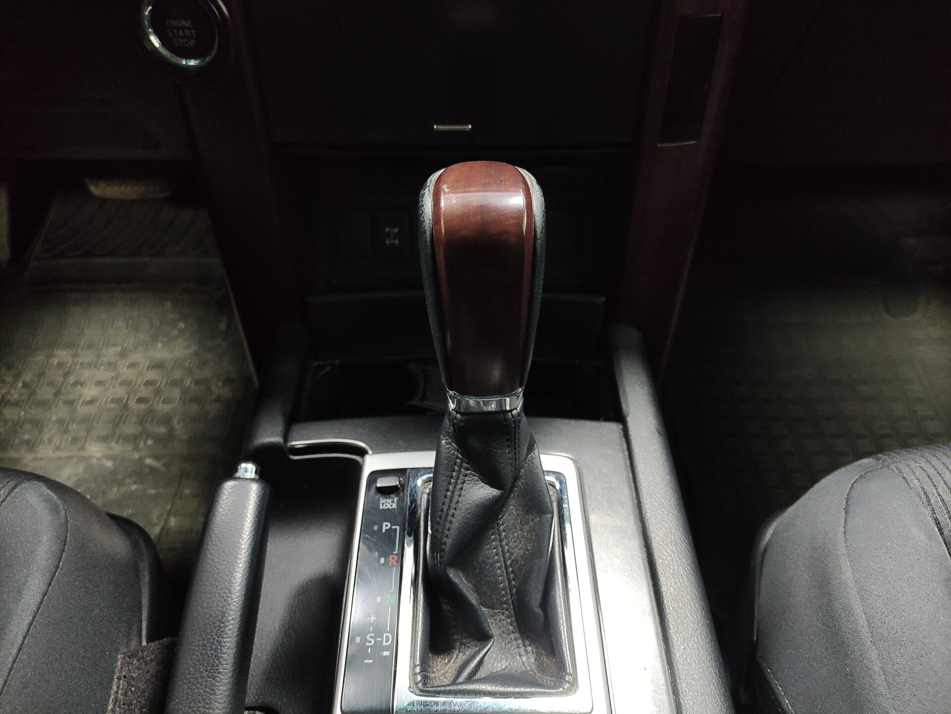 Toyota Land Cruiser Prado, 150 Series Рестайлинг 1 2013