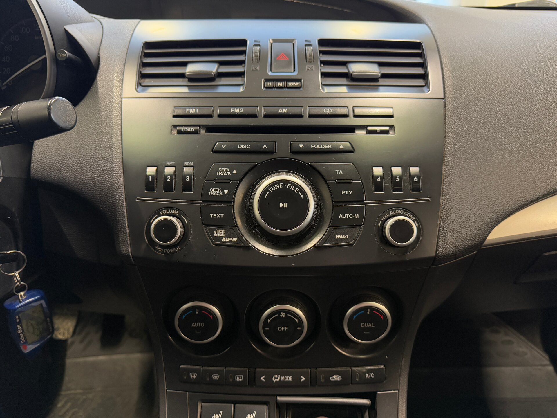 Mazda 3, II (BL) Рестайлинг 2011