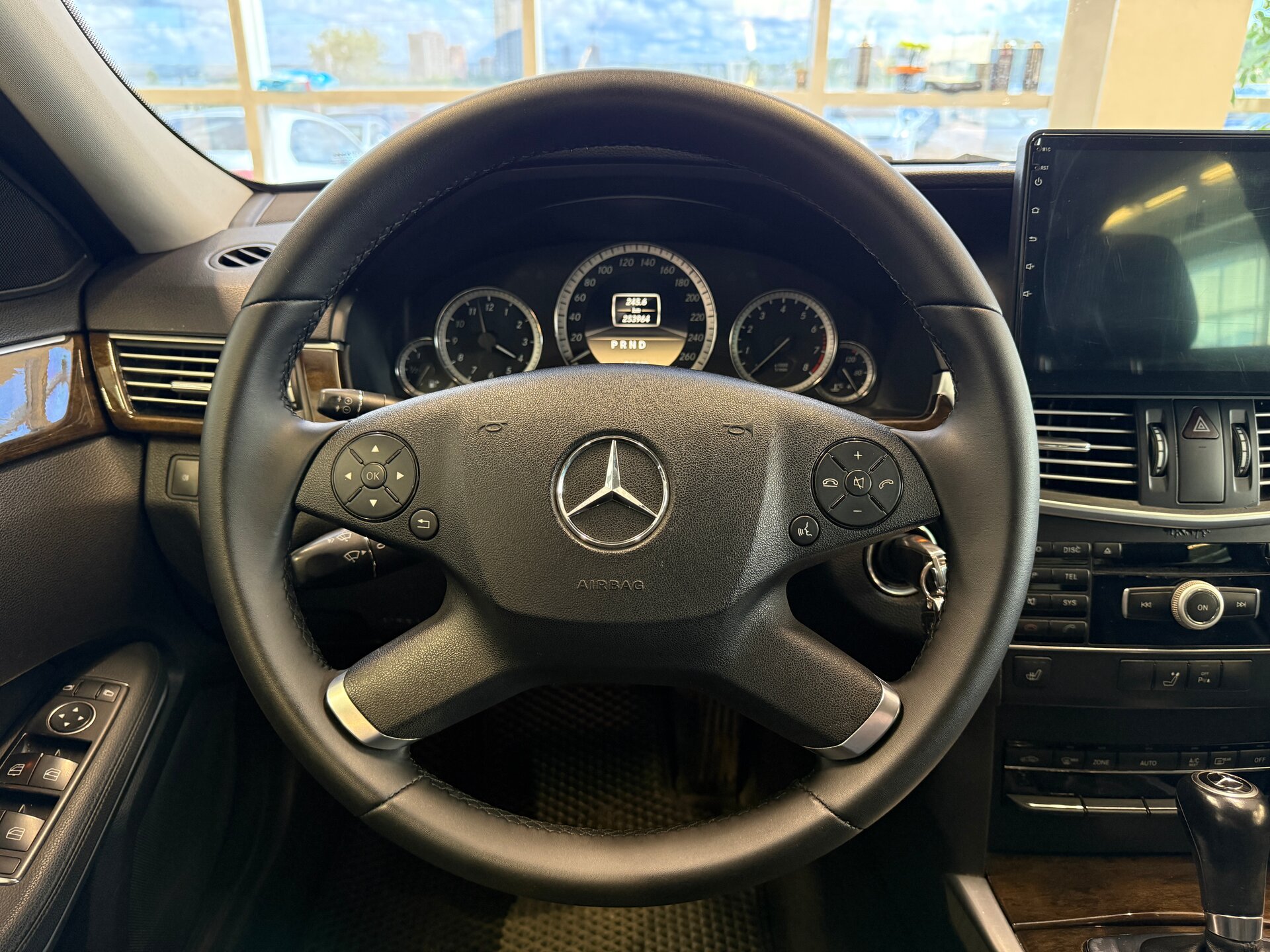 Mercedes-Benz E-Класс, IV (W212, S212, C207) 2011 Mercedes-Benz E-Класс, IV (W212, S212, C207) 2011