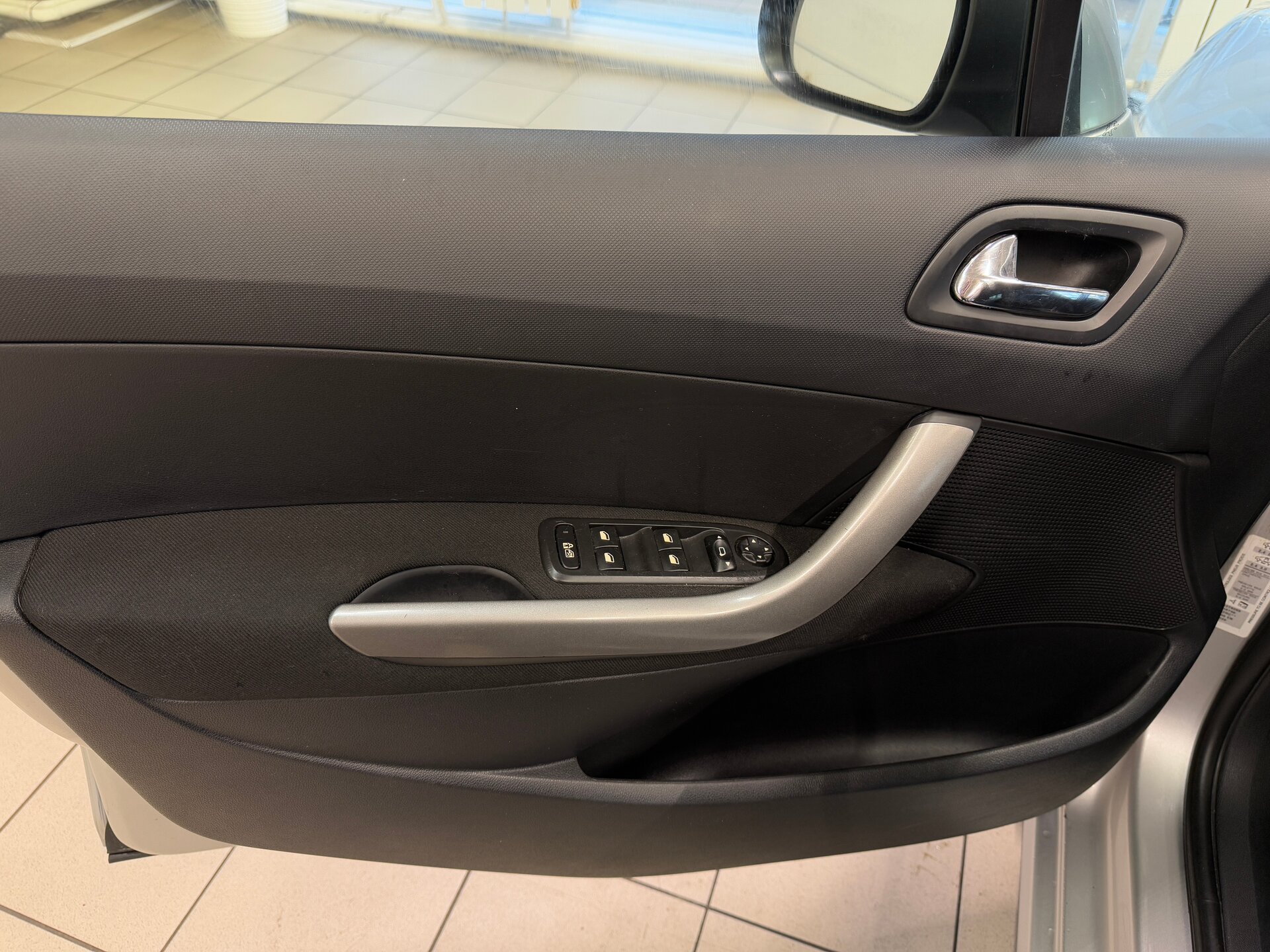 Peugeot 308, I Рестайлинг 2011
