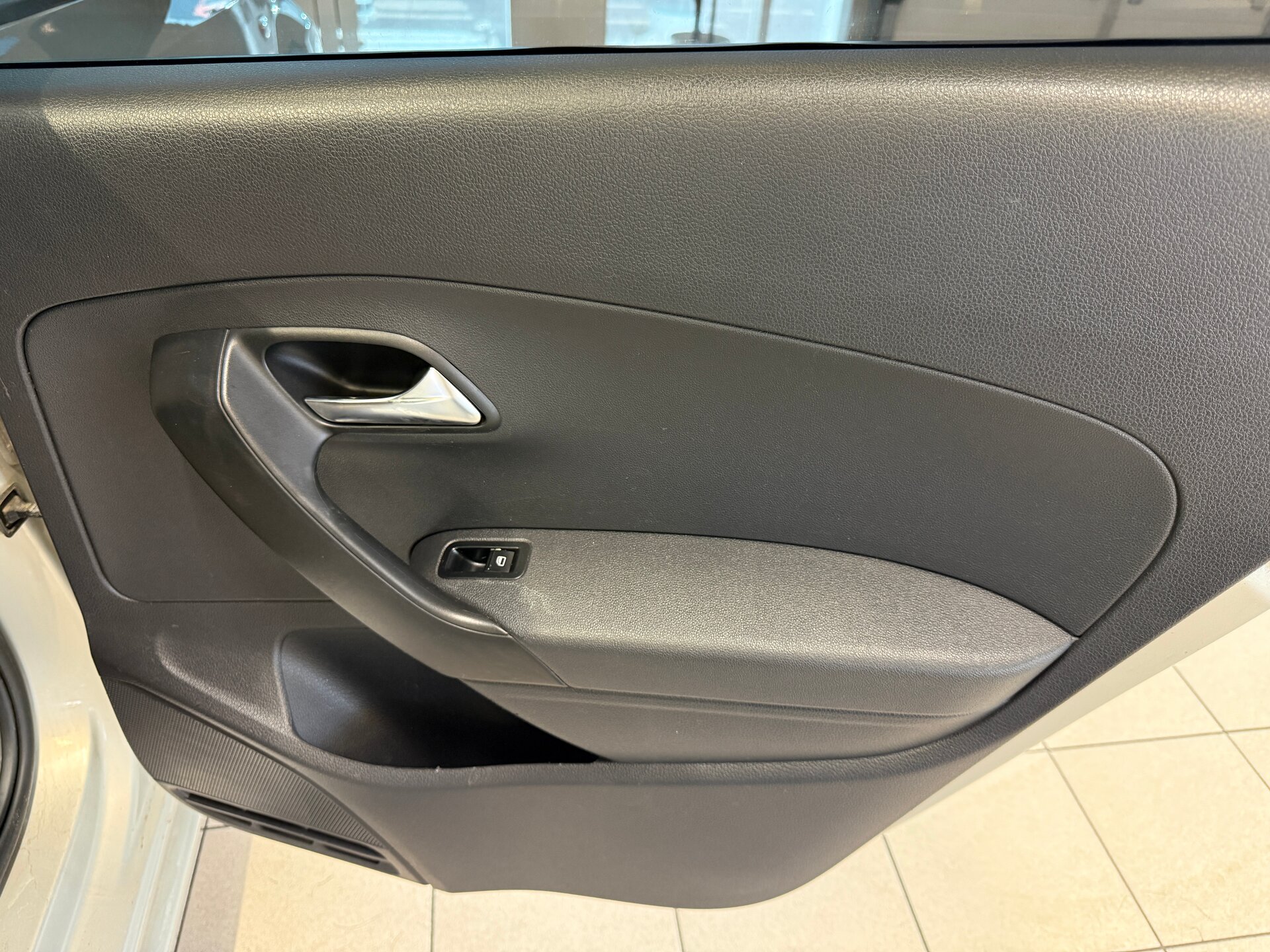 Volkswagen Polo, V 2013