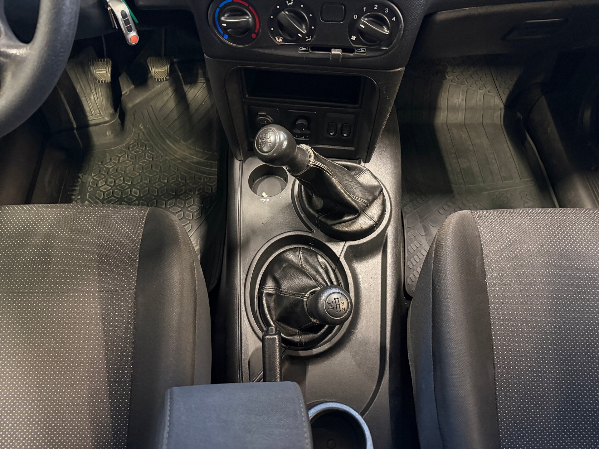 Lada (ВАЗ) Niva Travel, I 2023