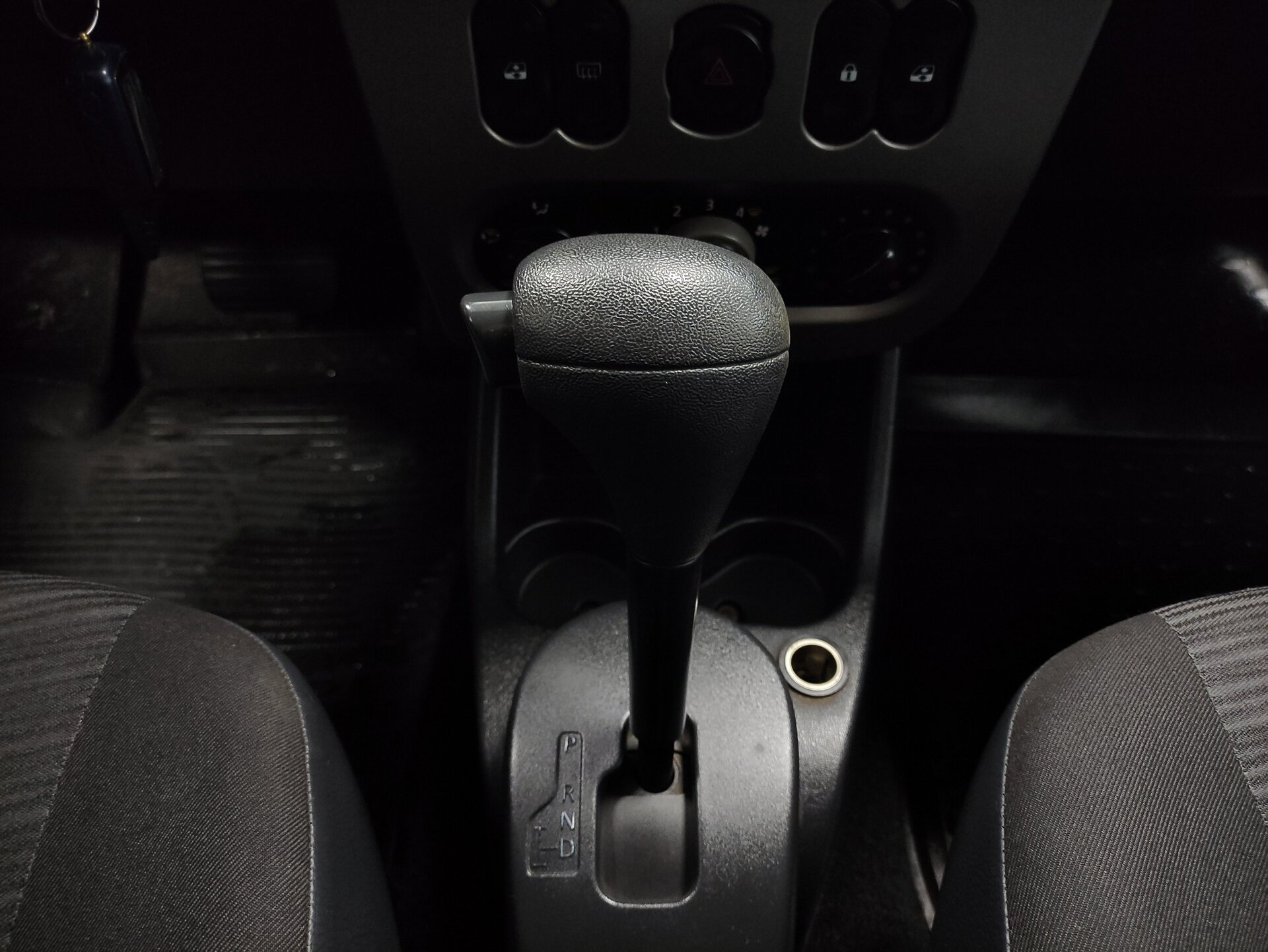 Renault Sandero, I 2011 Renault Sandero, I 2011