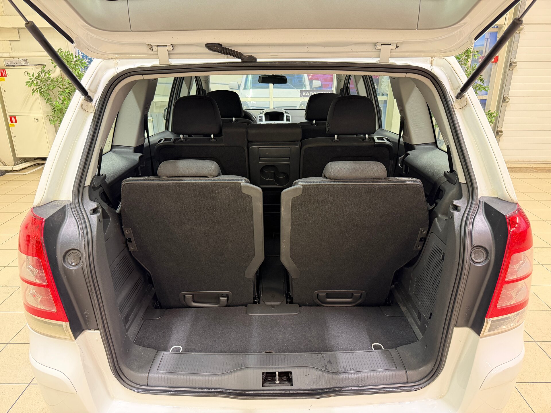 Opel Zafira, B Рестайлинг 2012 Opel Zafira, B Рестайлинг 2012