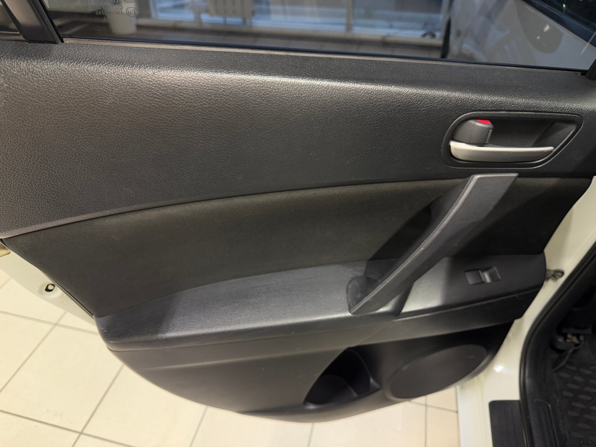 Mazda 3, II (BL) Рестайлинг 2011