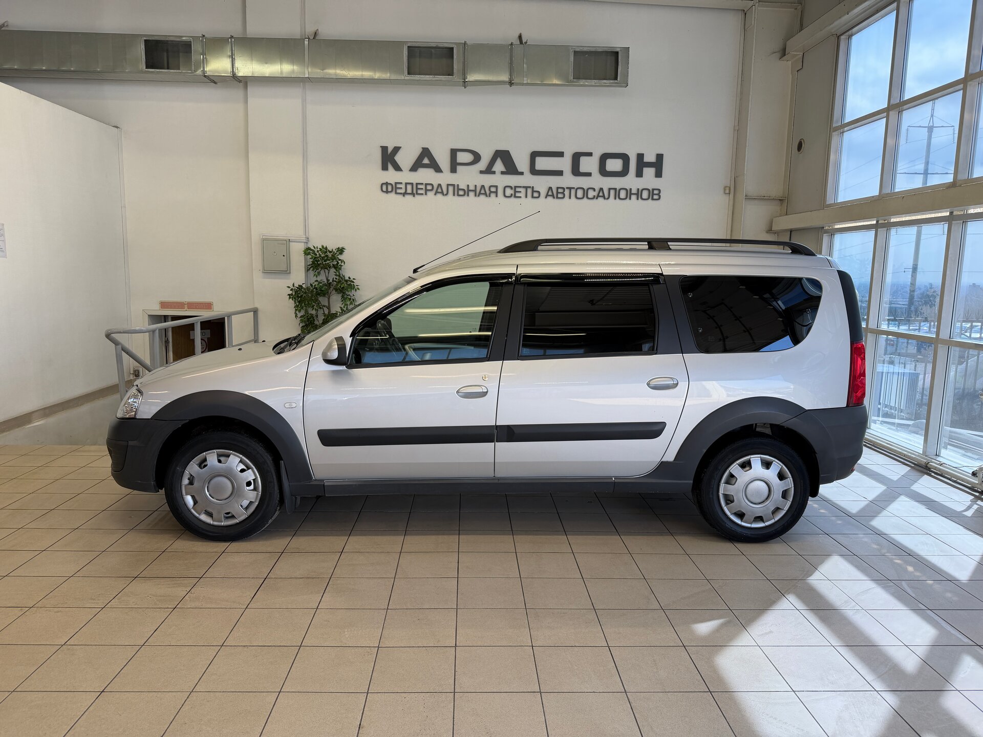 Lada (ВАЗ) Largus, I 2016