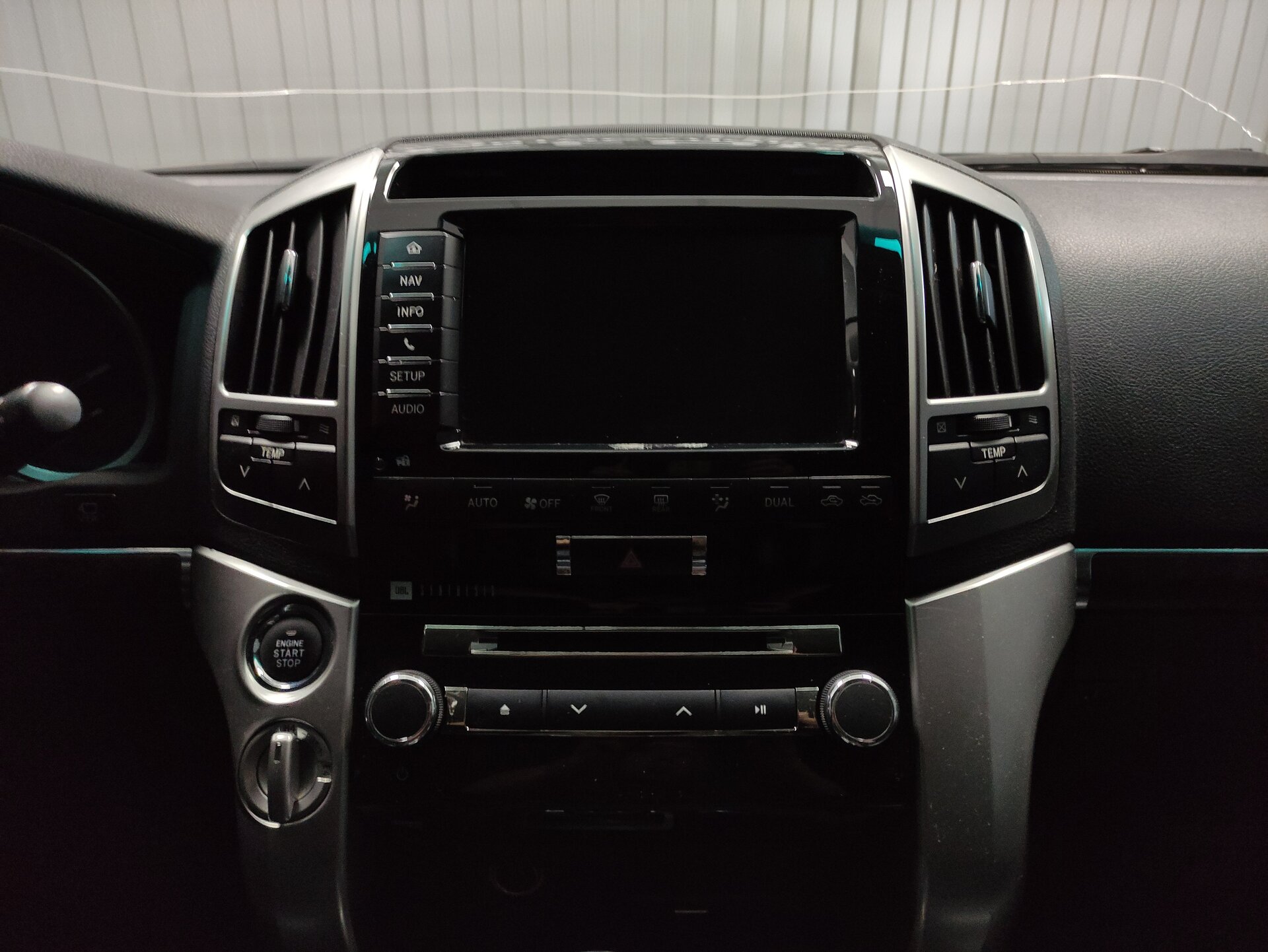 Toyota Land Cruiser, 200 Series Рестайлинг 1 2013