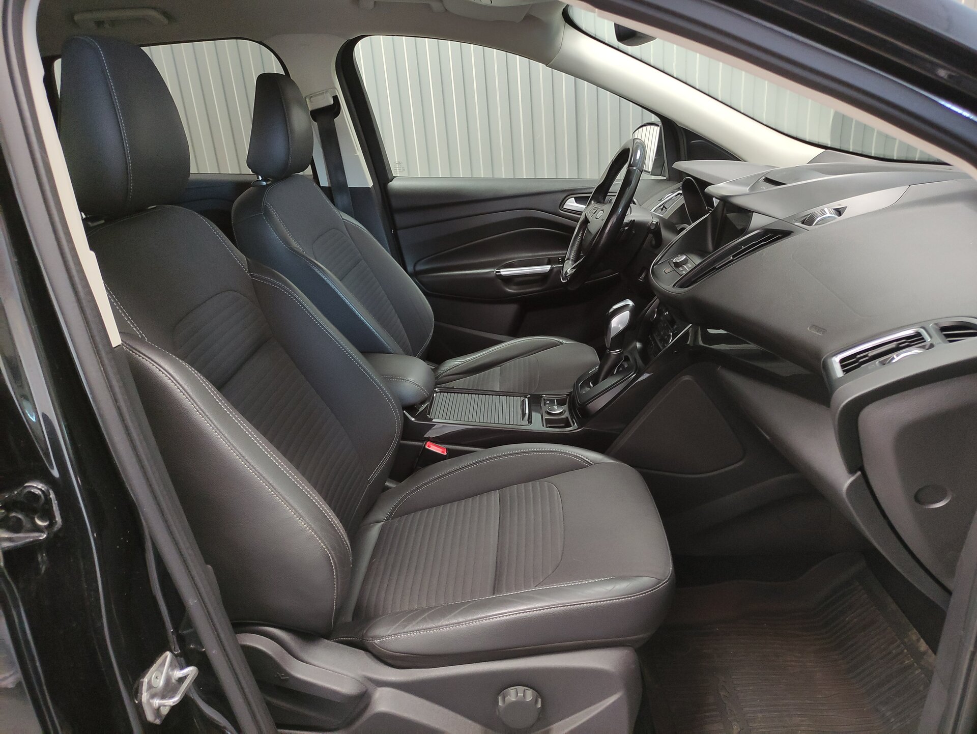 Ford Kuga, II Рестайлинг 2017 Ford Kuga, II Рестайлинг 2017