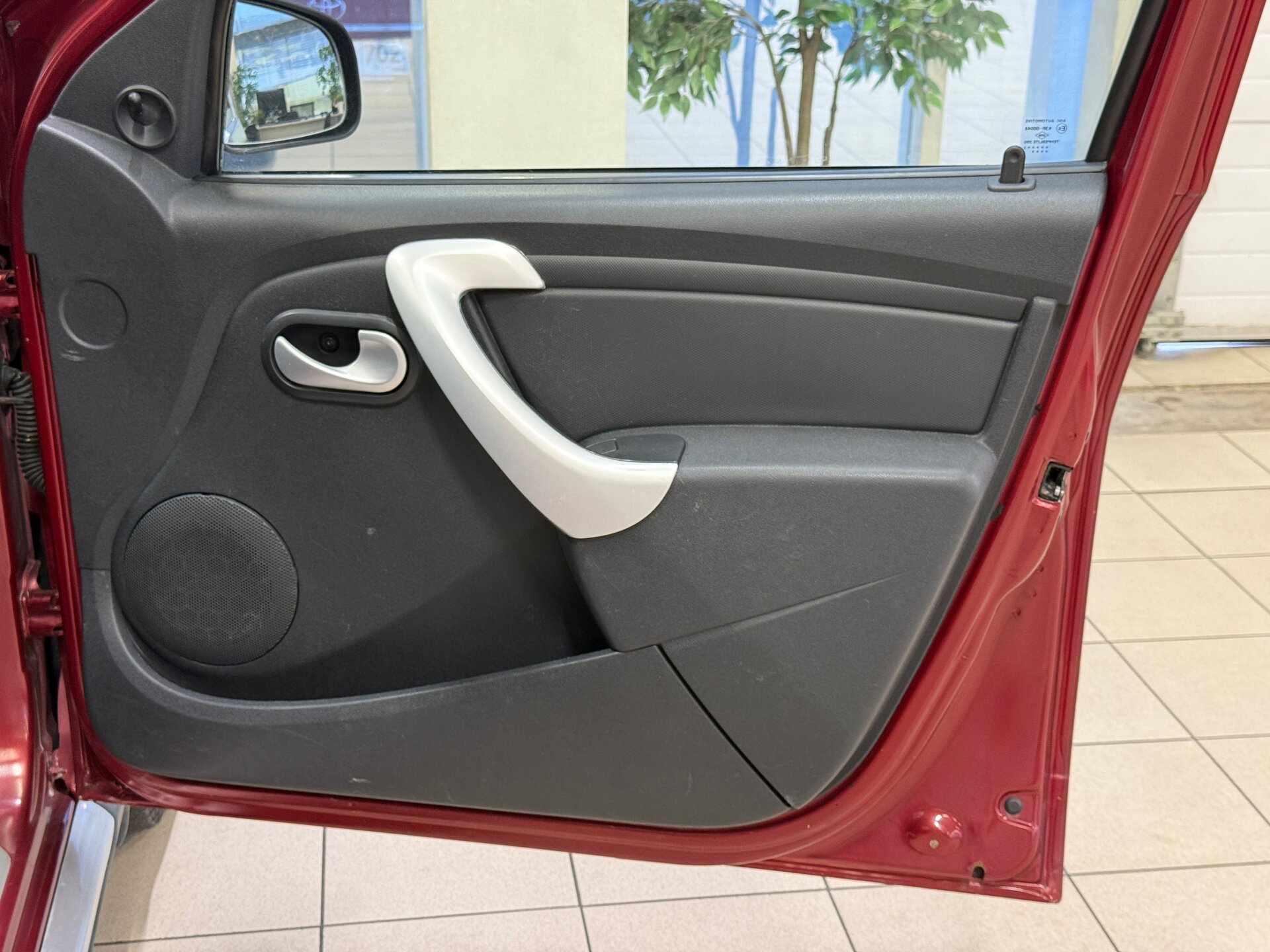 Renault Sandero, I 2012