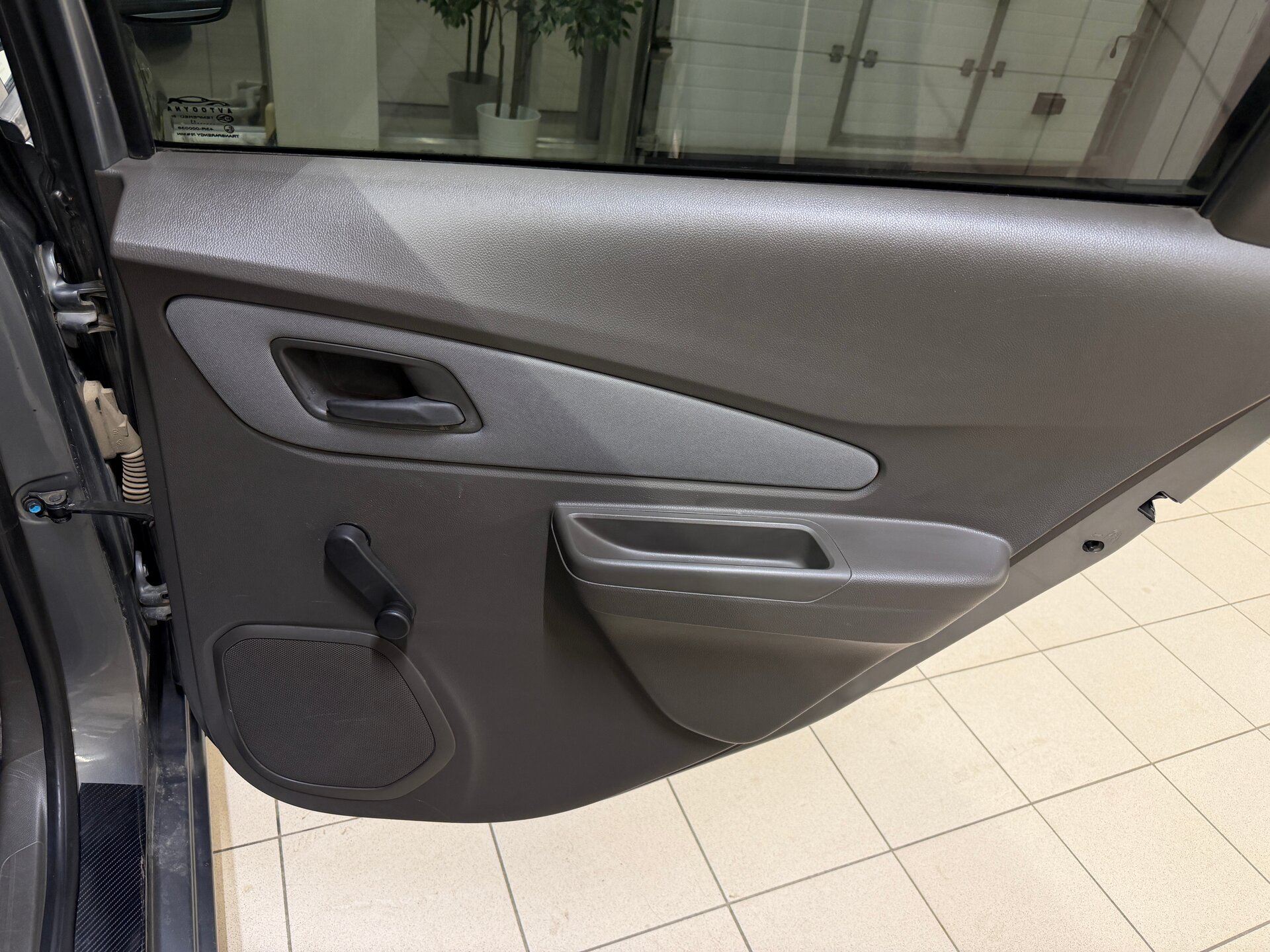 Chevrolet Cobalt, II 2013