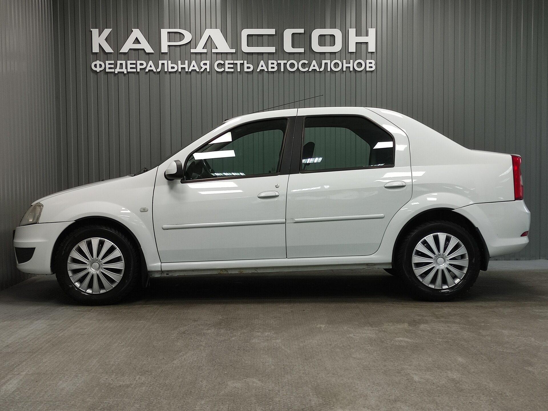 Renault Logan, I Рестайлинг 2013