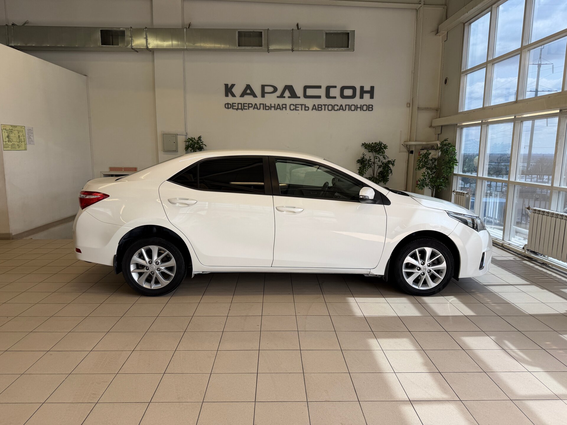 Toyota Corolla, XI (E160, E170, E180) 2015