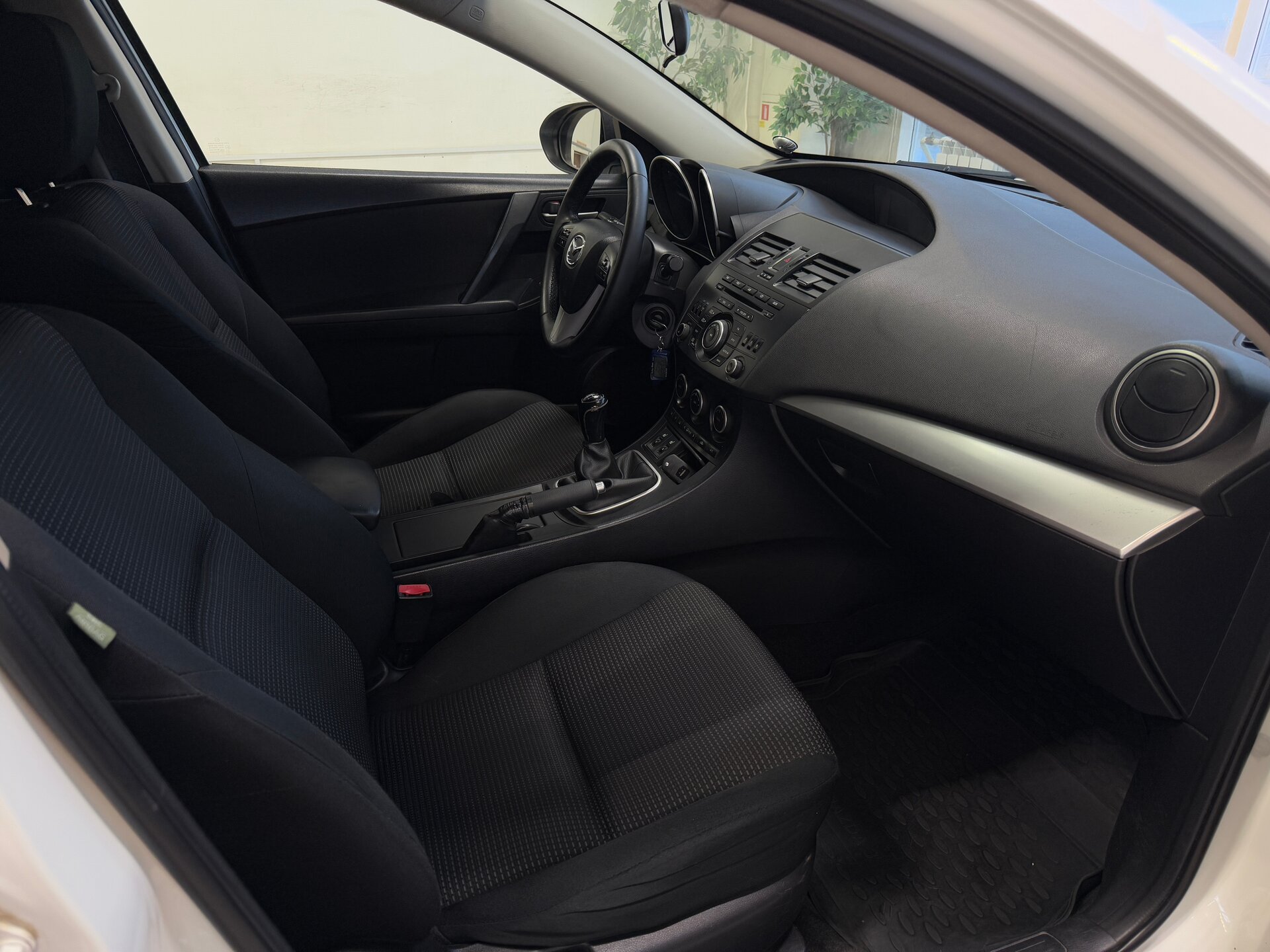 Mazda 3, II (BL) Рестайлинг 2011