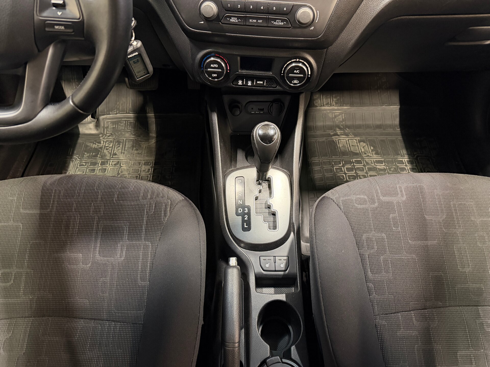 Kia Rio, III 2012