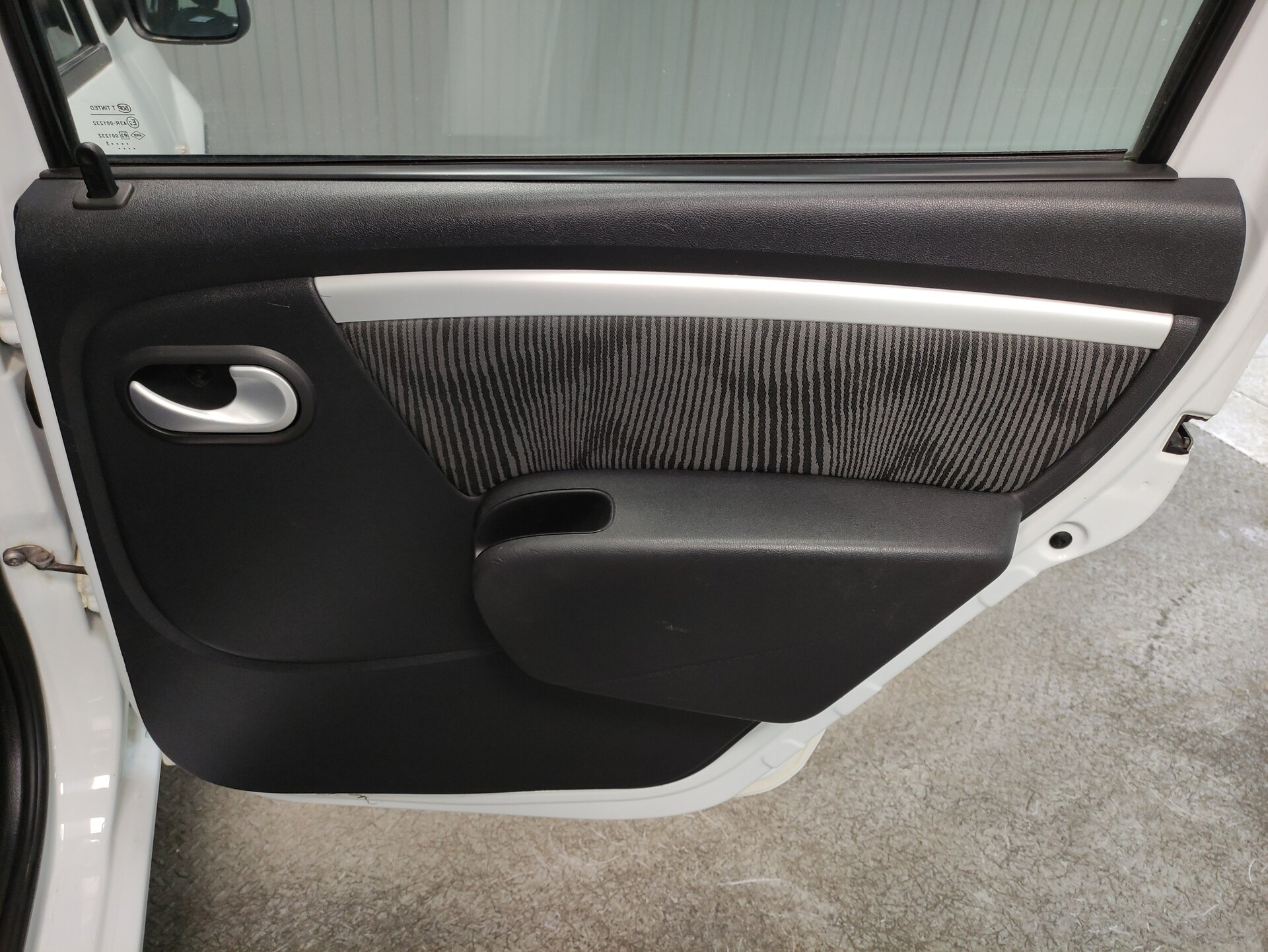 Renault Logan, I Рестайлинг 2013