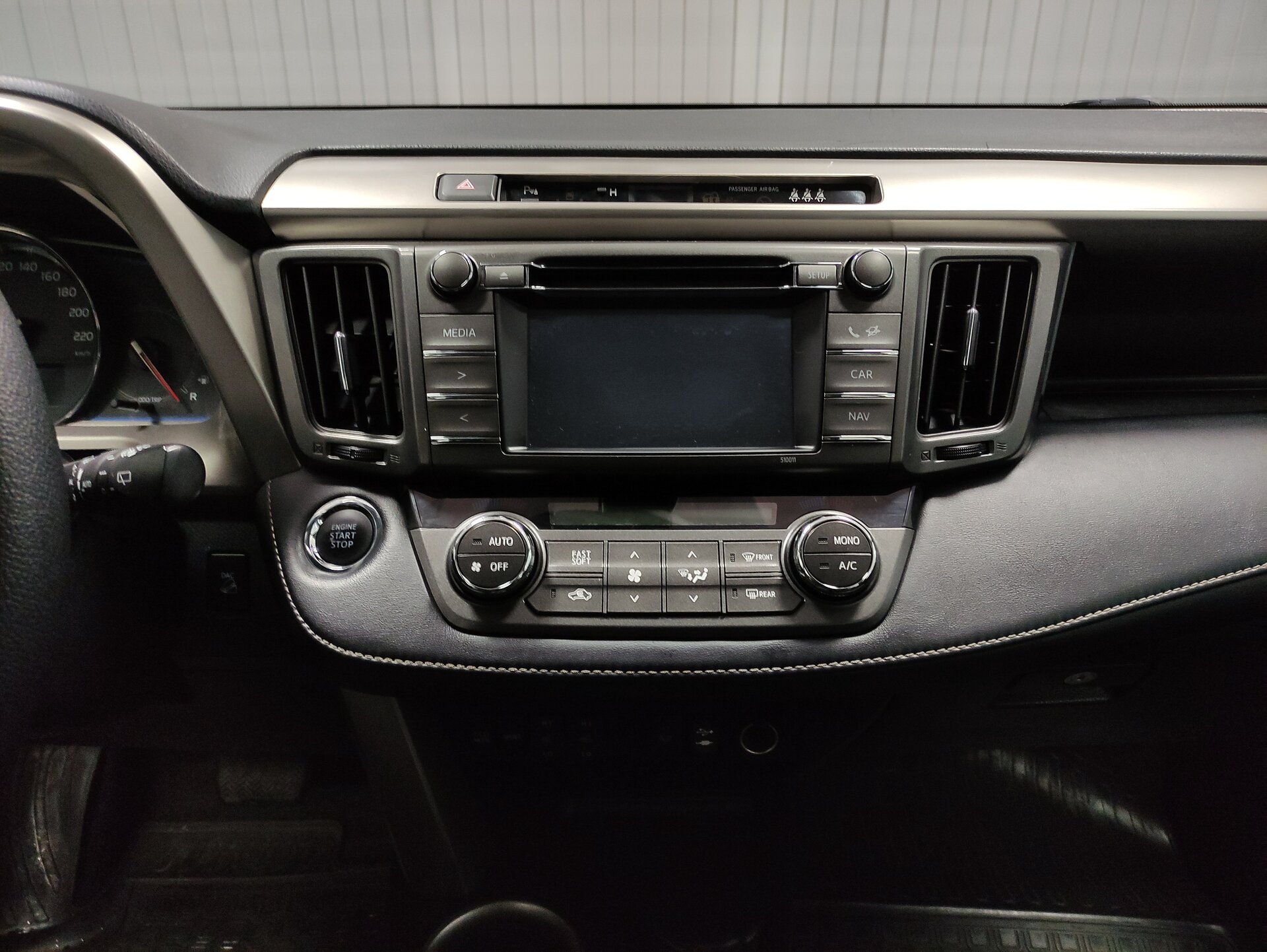 Toyota RAV4, IV (XA40) 2015