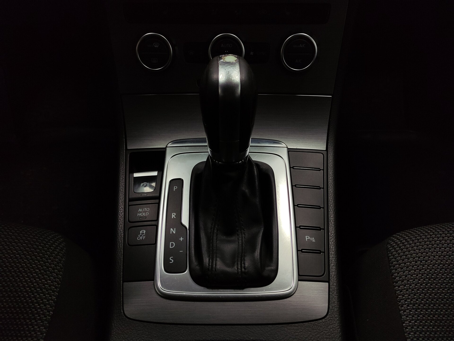 Volkswagen Passat, B7 2014