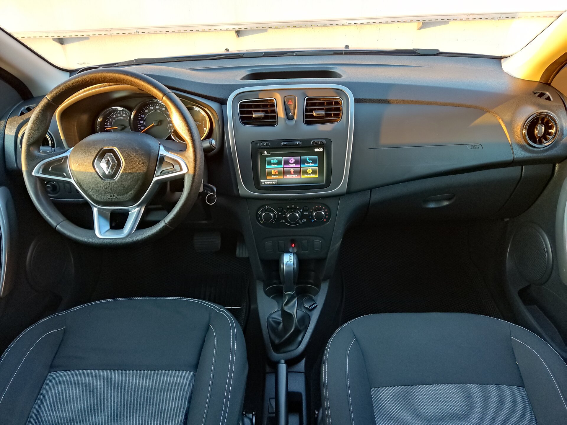 Renault Logan, II Рестайлинг 2022 Renault Logan, II Рестайлинг 2022