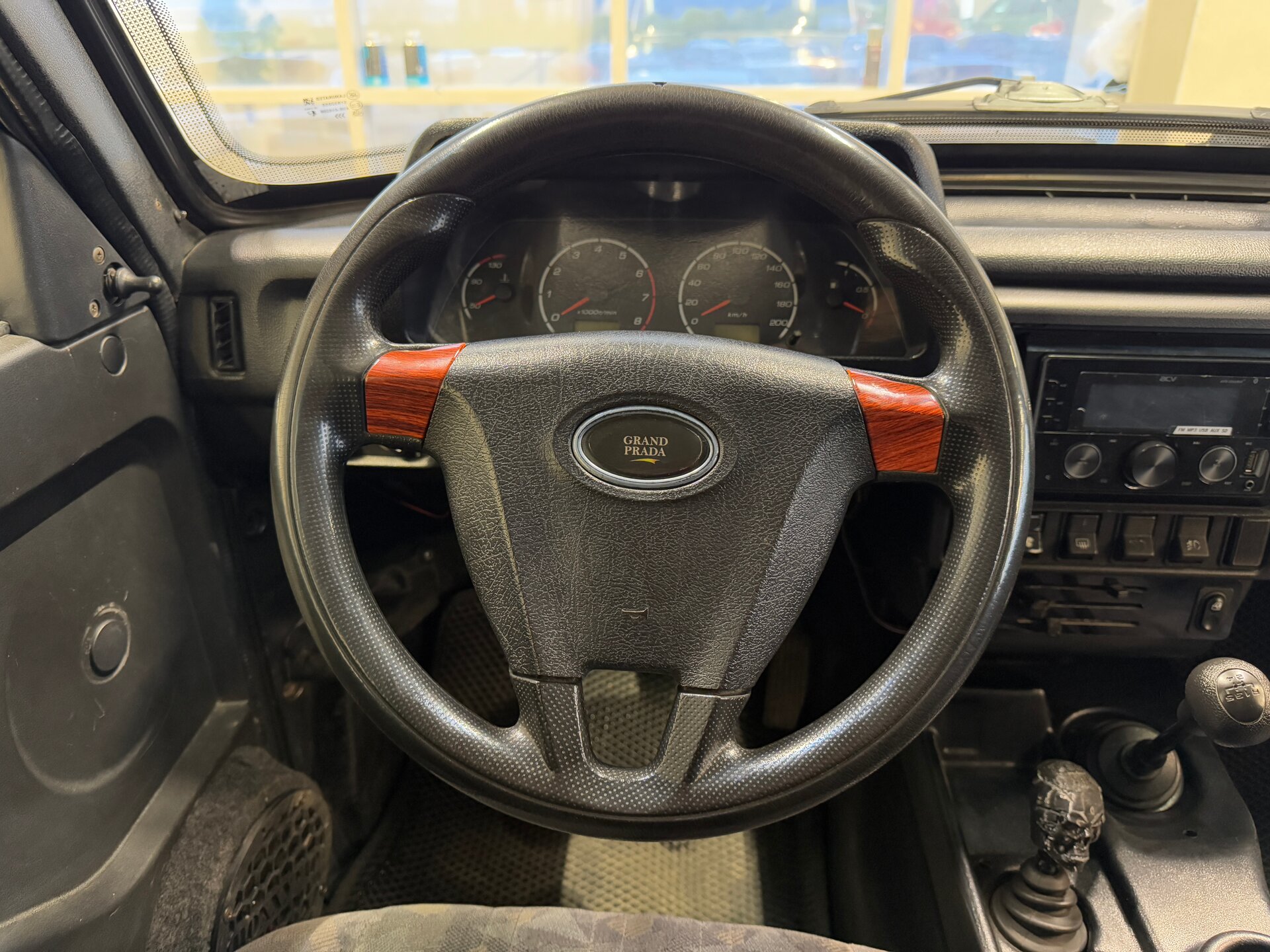 Lada (ВАЗ) 2131 (4x4), I 2013 Lada (ВАЗ) 2131 (4x4), I 2013