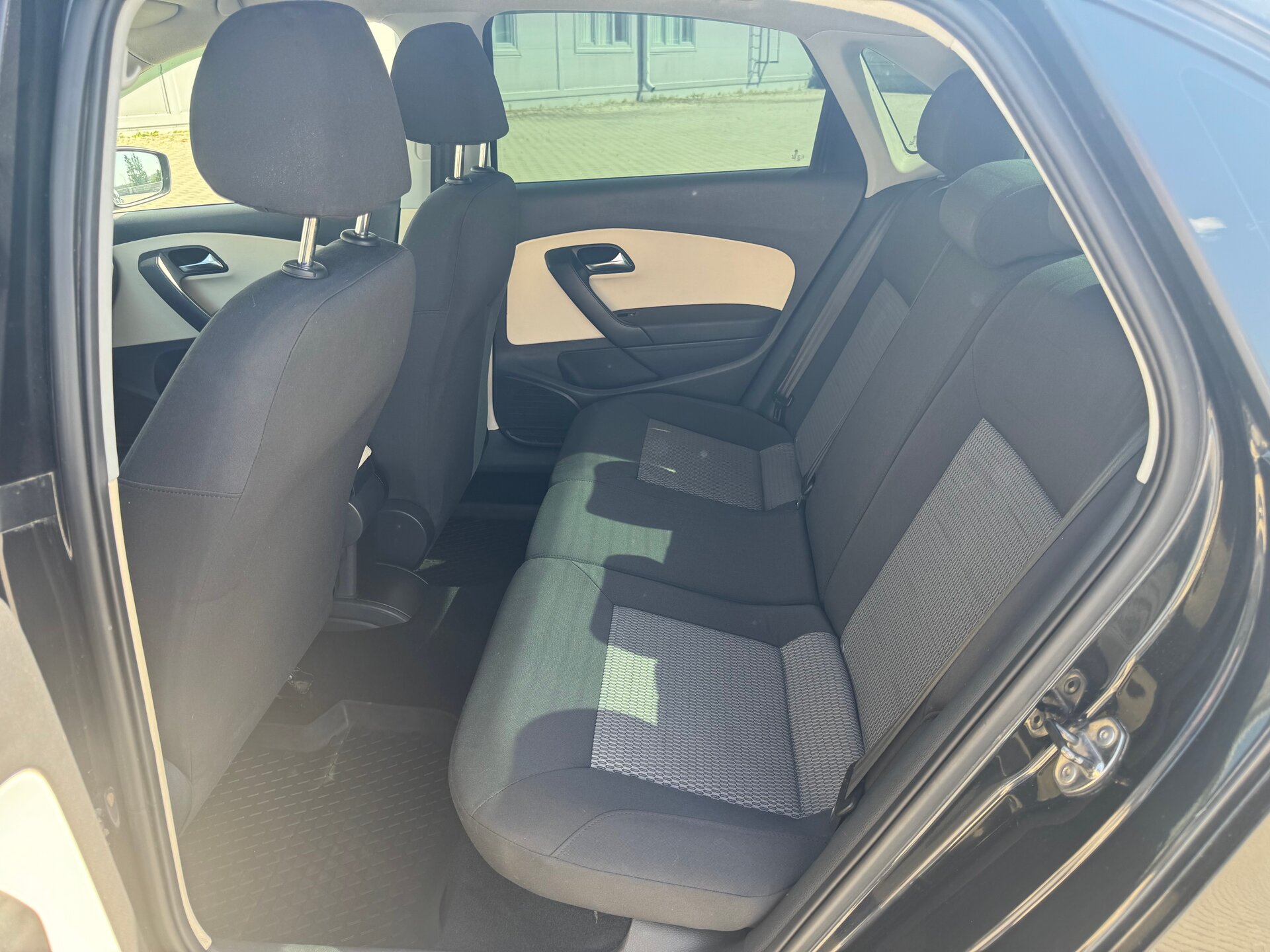 Volkswagen Polo, V 2011 Volkswagen Polo, V 2011