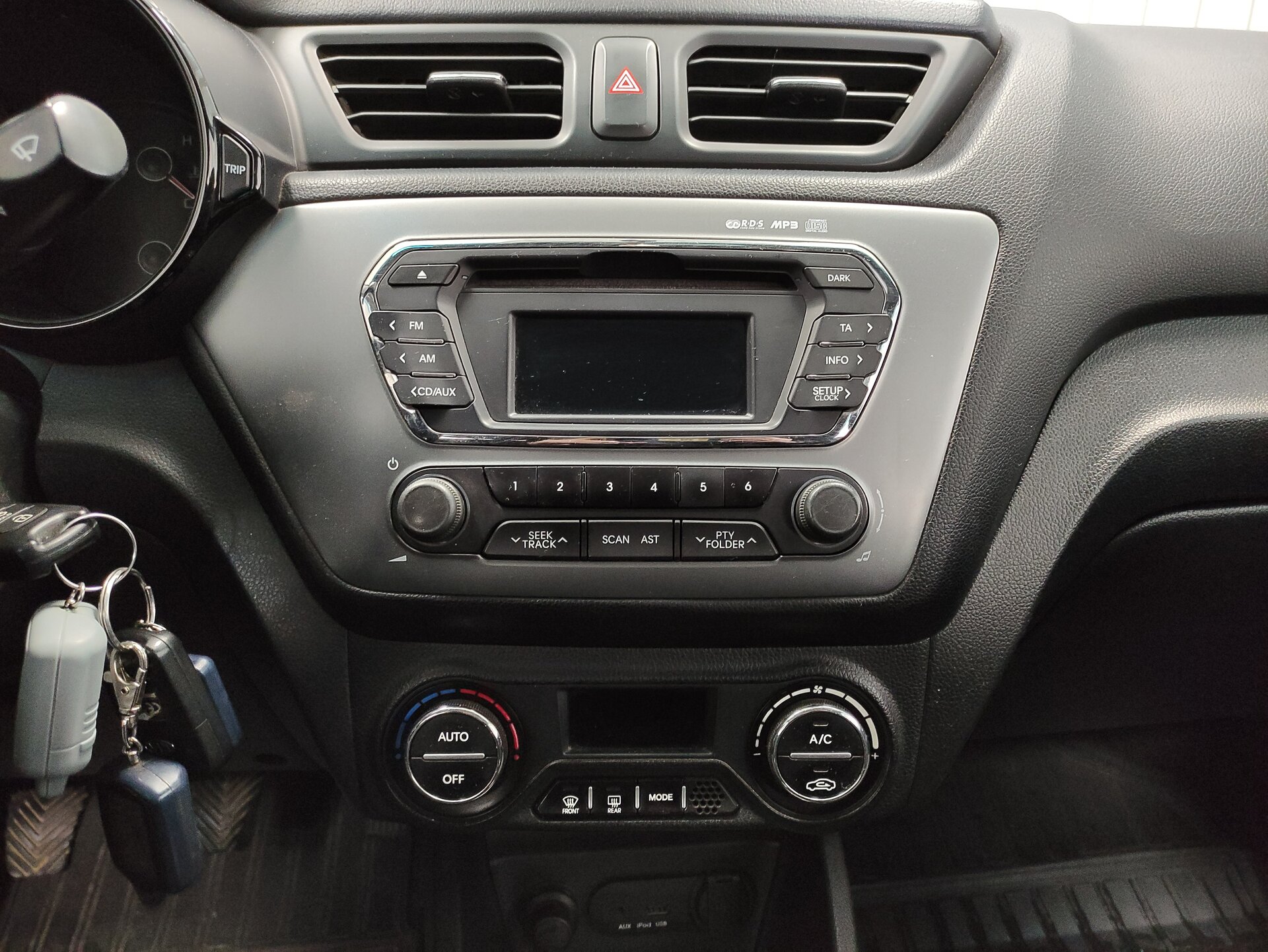 Kia Rio, III 2014 Kia Rio, III 2014