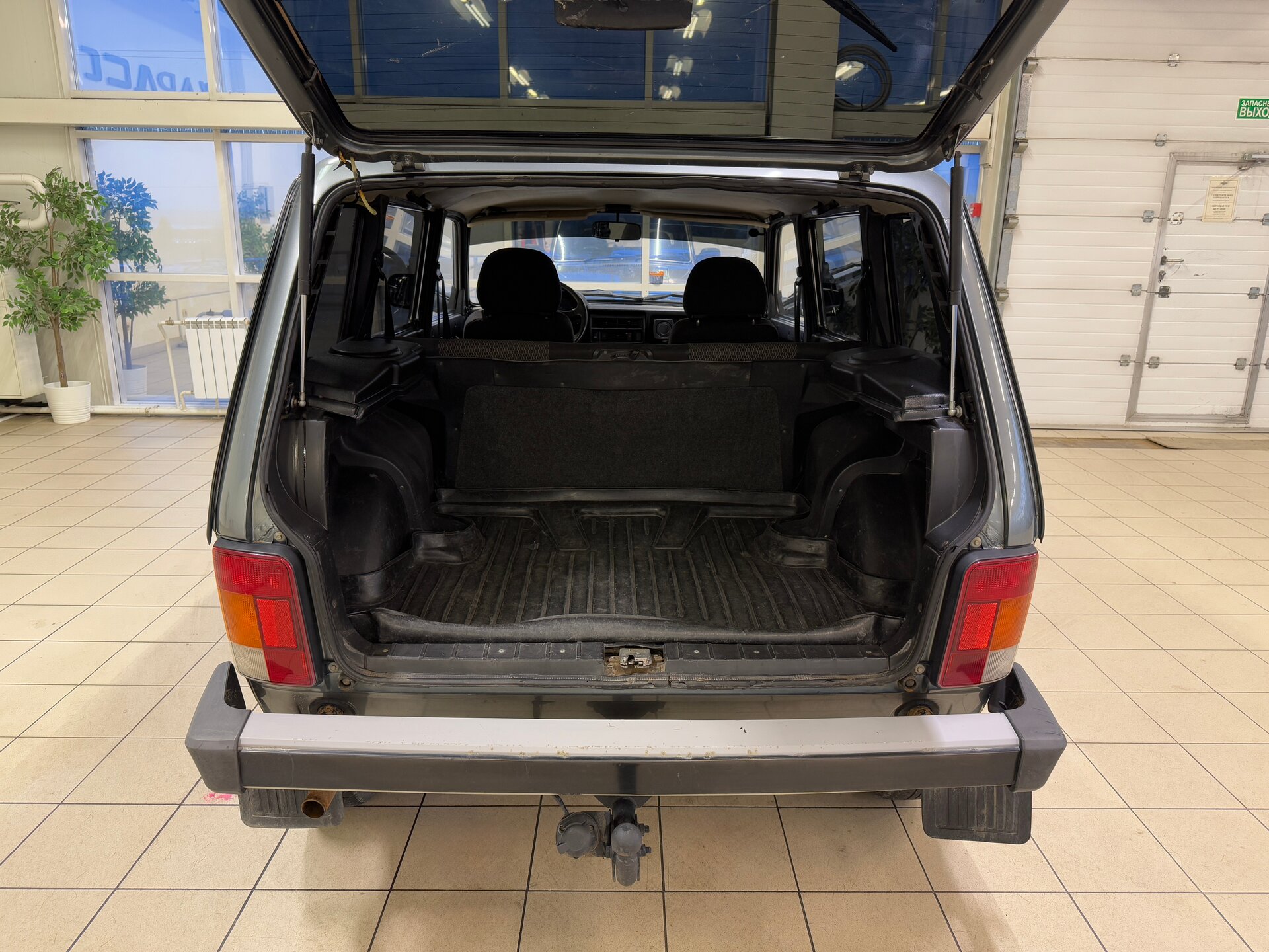 Lada (ВАЗ) 2131 (4x4), I 2013 Lada (ВАЗ) 2131 (4x4), I 2013