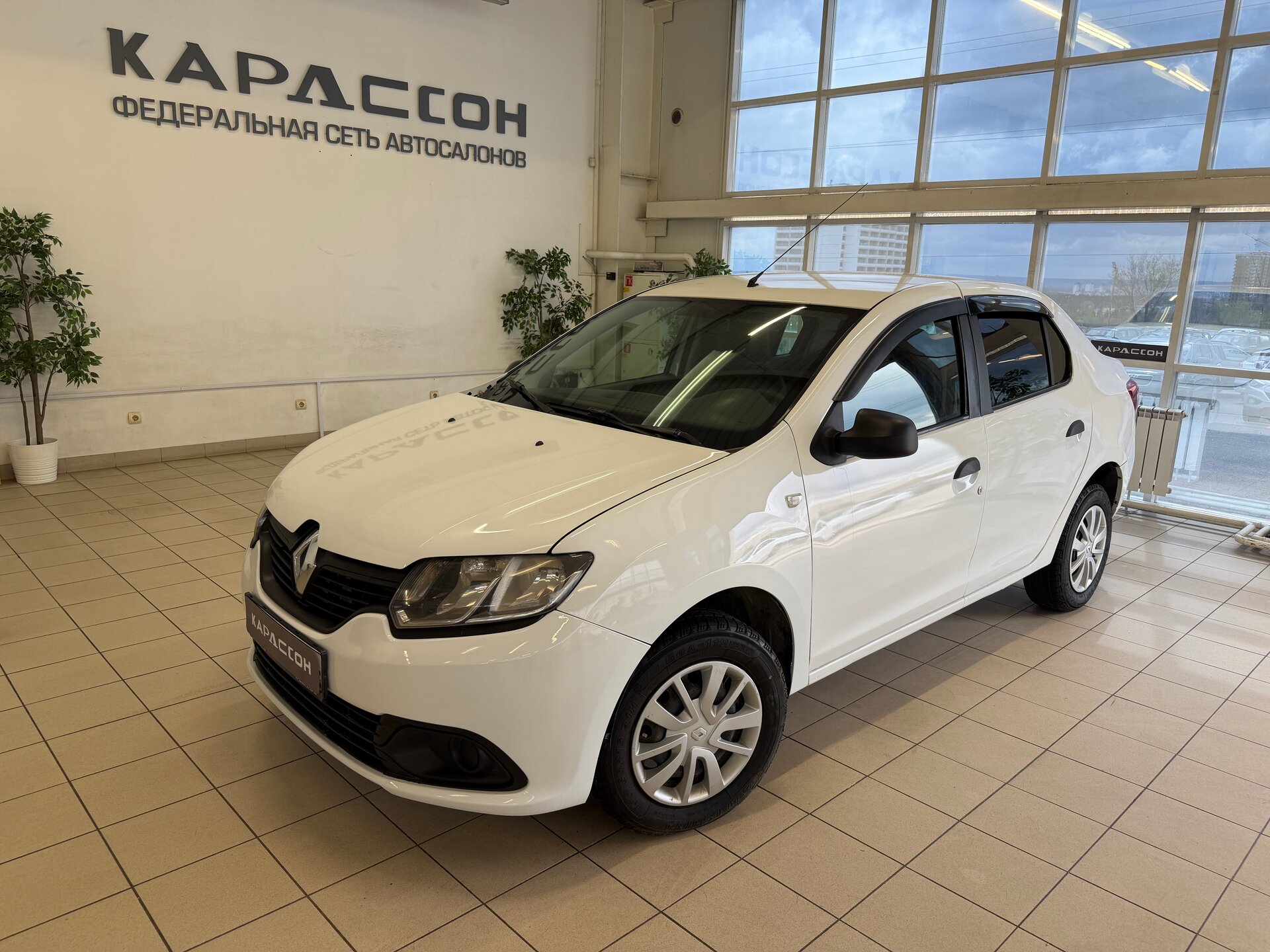 Renault Logan, II 2017 Renault Logan, II 2017
