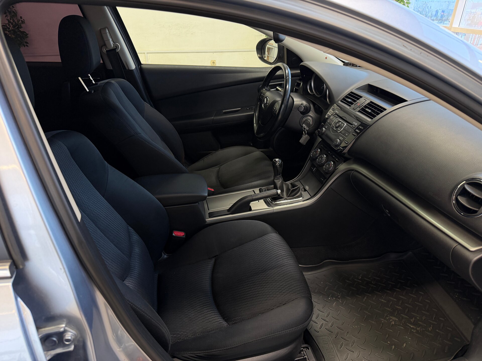 Mazda 6, II (GH) Рестайлинг 2011