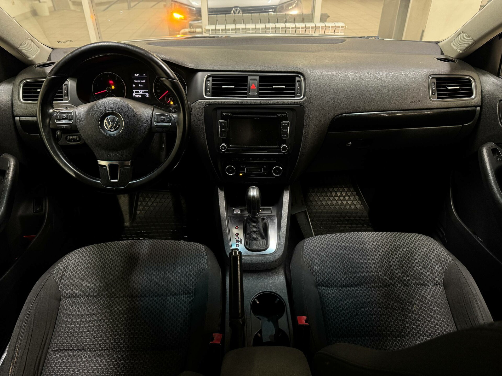 Volkswagen Jetta, VI 2011