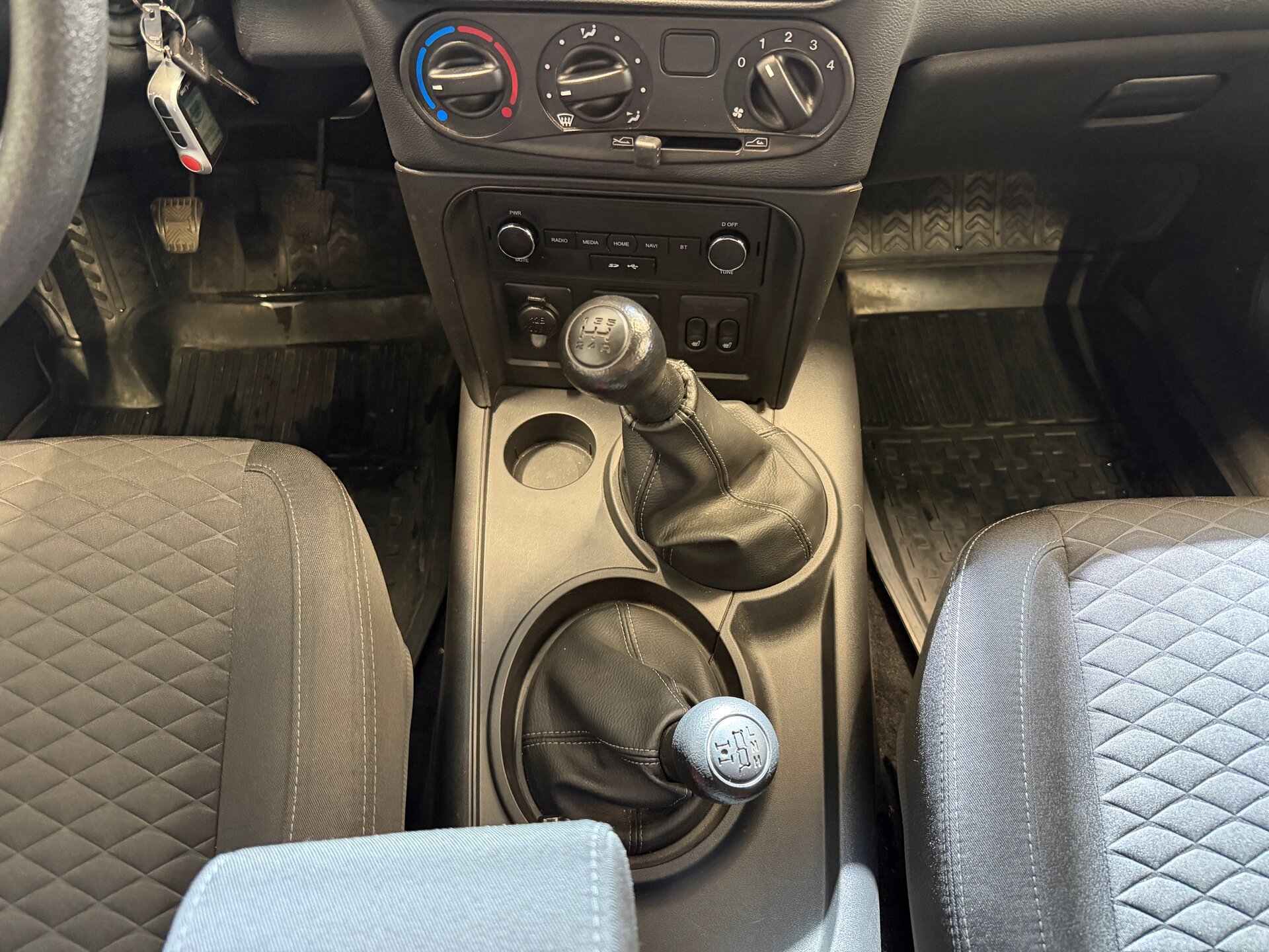 Lada (ВАЗ) Niva Travel, I 2024