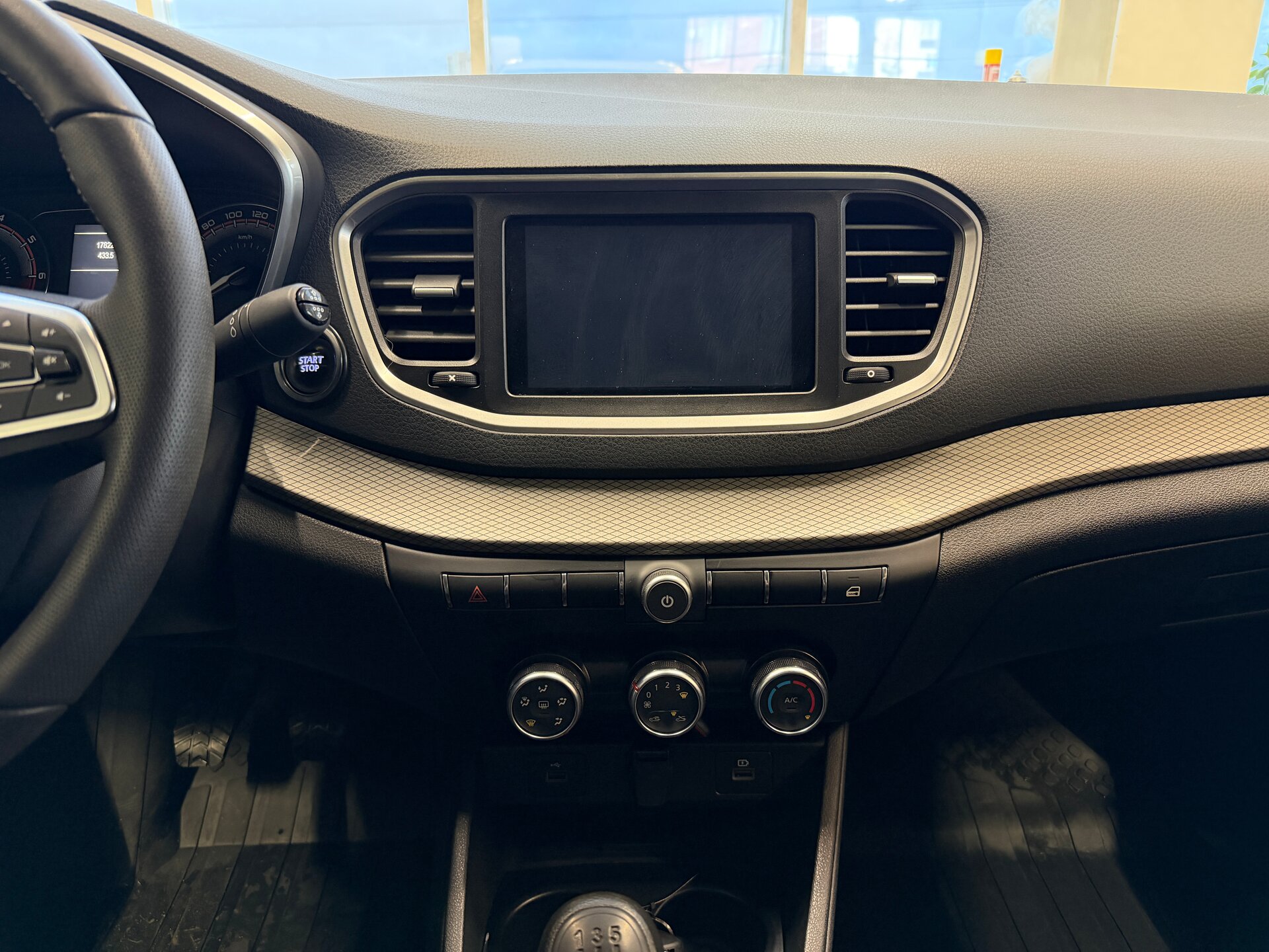 Lada (ВАЗ) Vesta, I Рестайлинг (NG) 2023