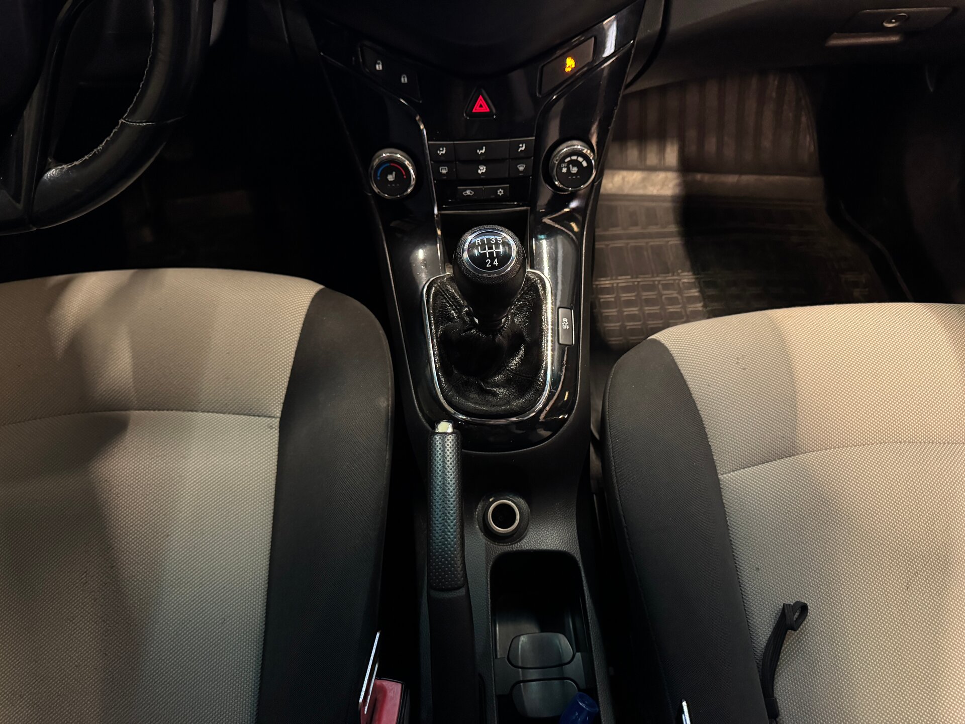 Chevrolet Cruze, I 2011