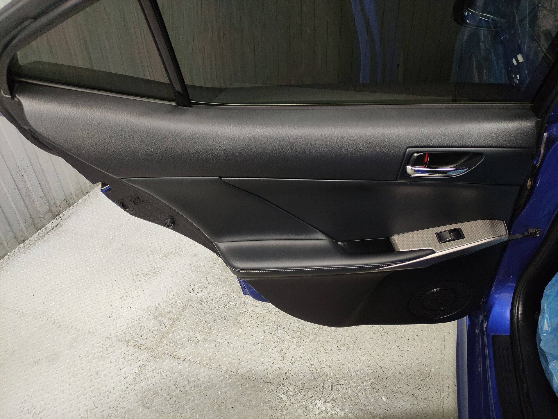 Lexus IS, III 2013