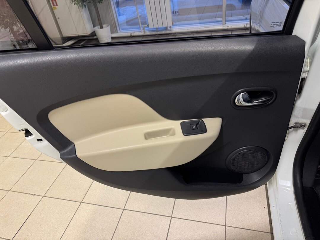 Renault Logan, II 2014