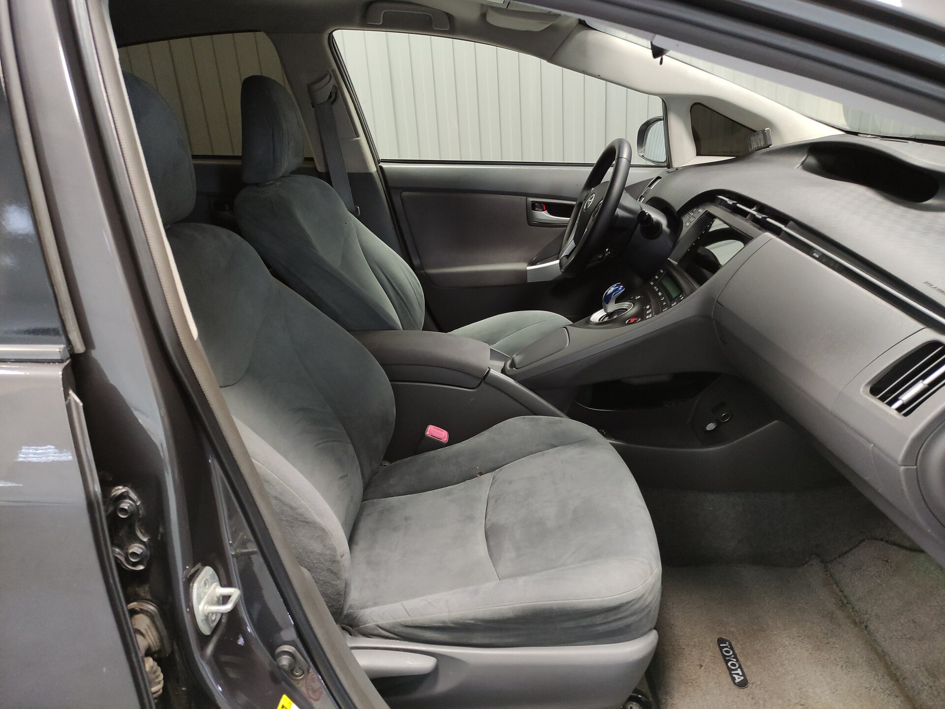 Toyota Prius, III Рестайлинг (XW30) 2011