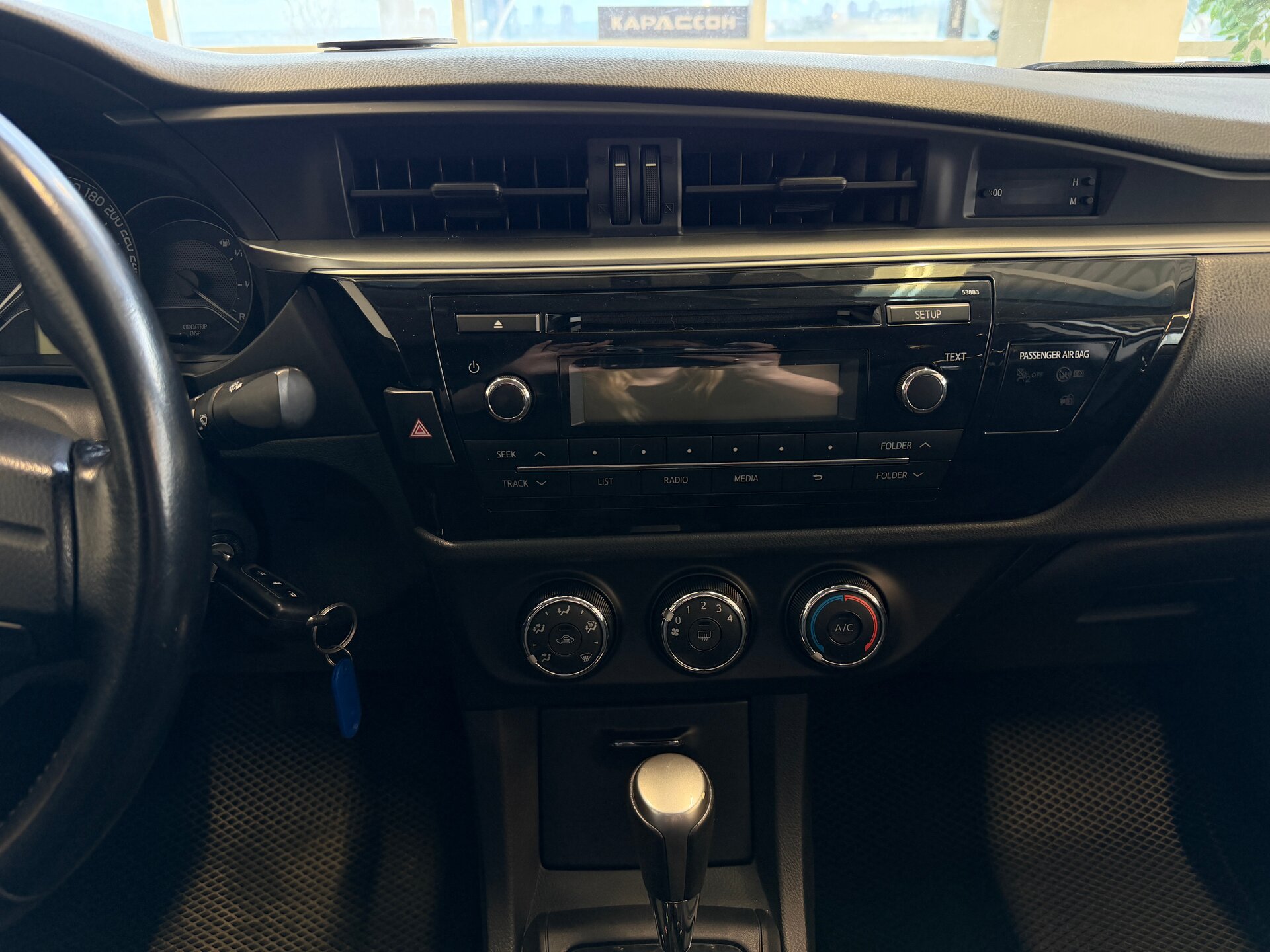 Toyota Corolla, XI (E160, E170, E180) 2015