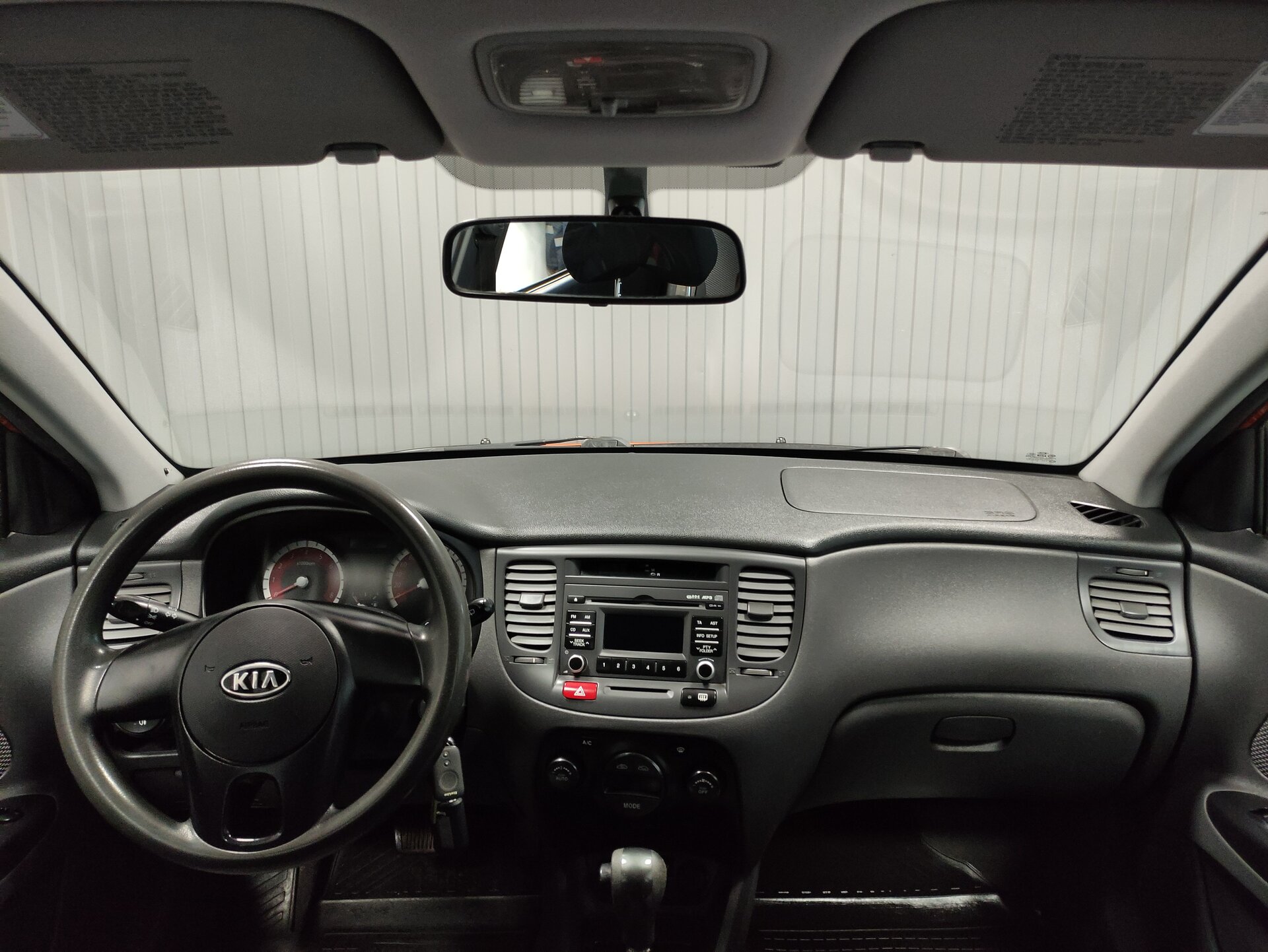 Kia Rio, II Рестайлинг 2011 Kia Rio, II Рестайлинг 2011