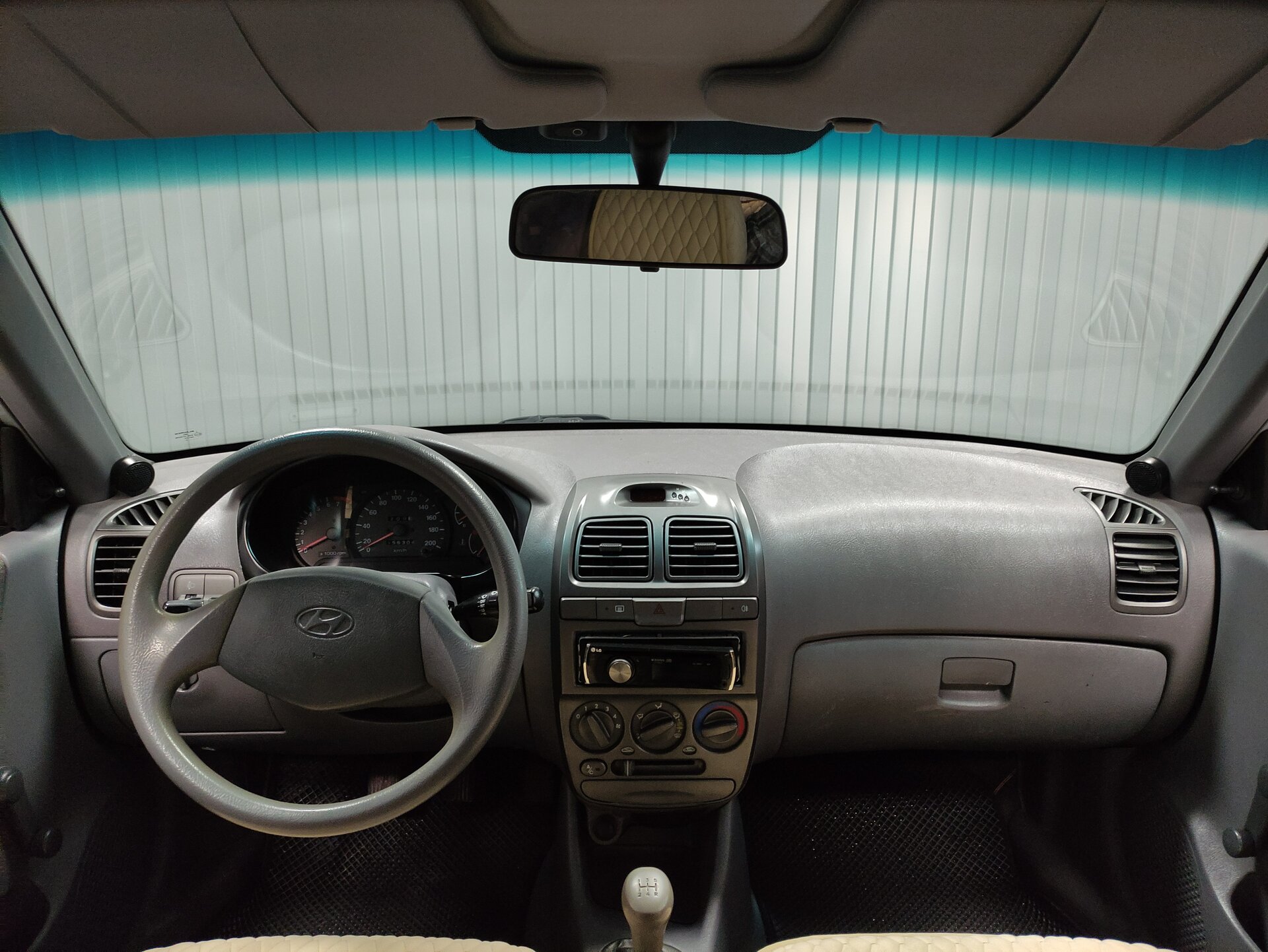 Hyundai Accent, II 2011