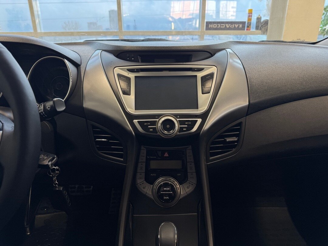 Hyundai Elantra, V (MD) 2012