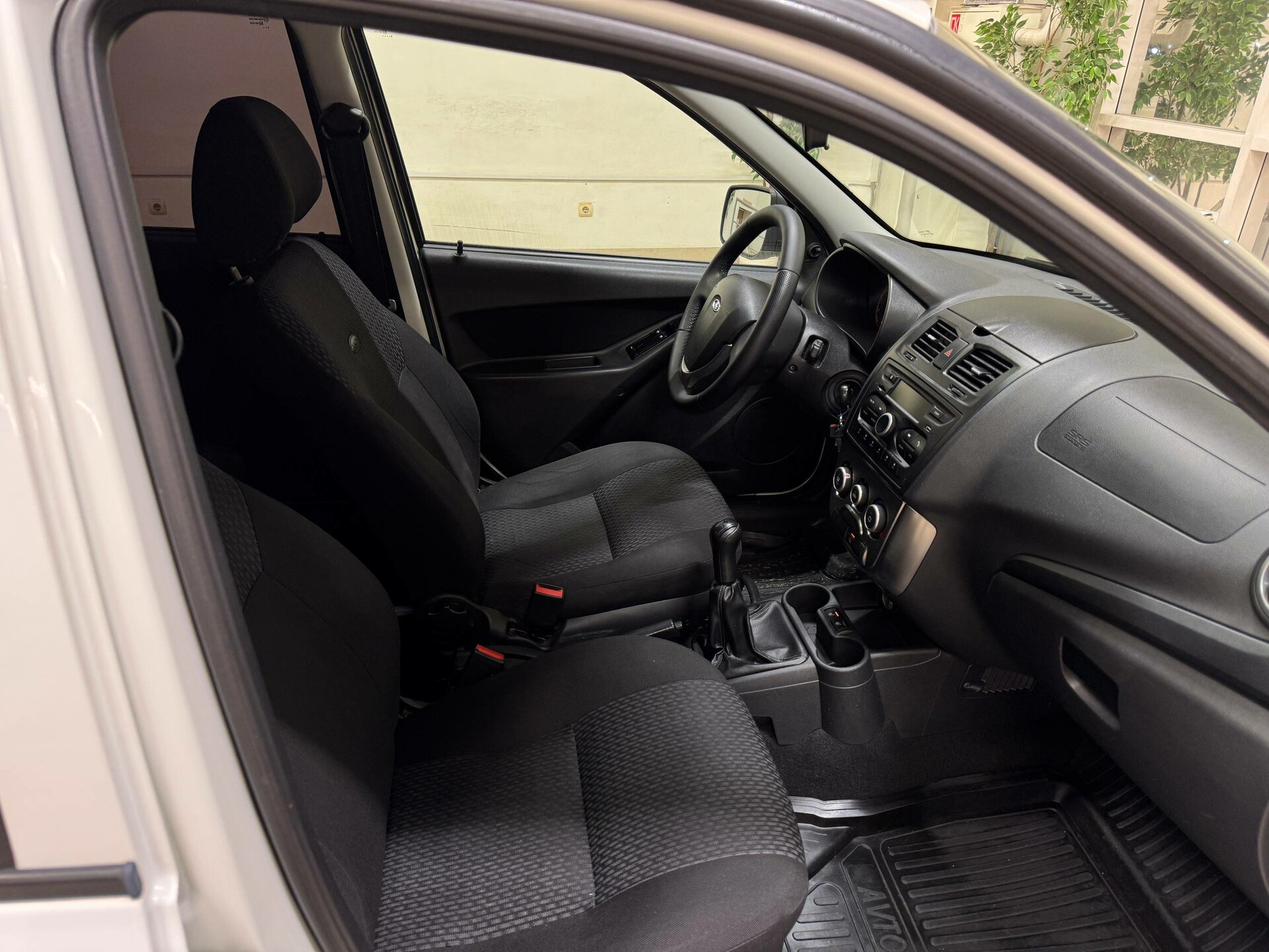 Lada (ВАЗ) Kalina, II 2015 Lada (ВАЗ) Kalina, II 2015