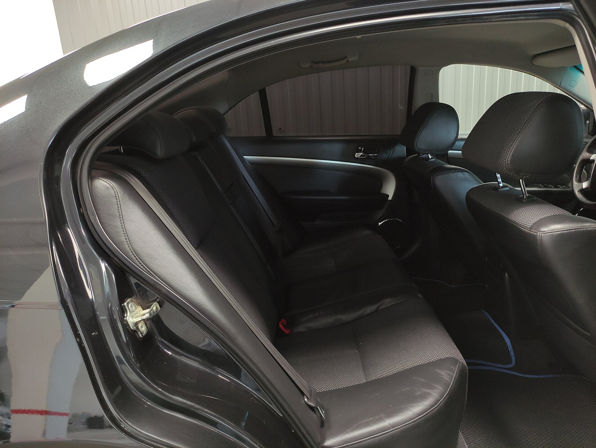 Chevrolet Epica, V250 Рестайлинг 2011