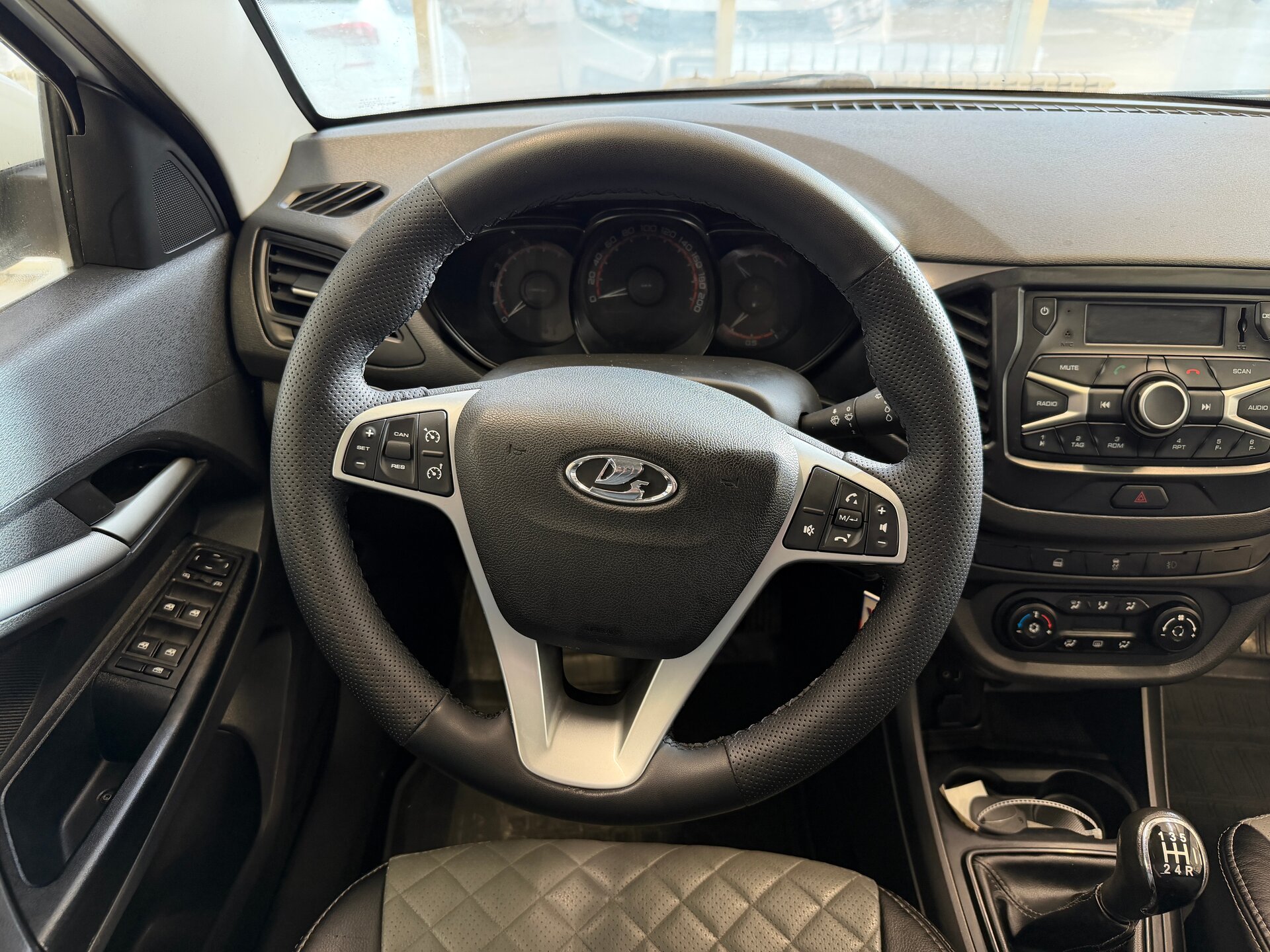 Lada (ВАЗ) Vesta, I 2018