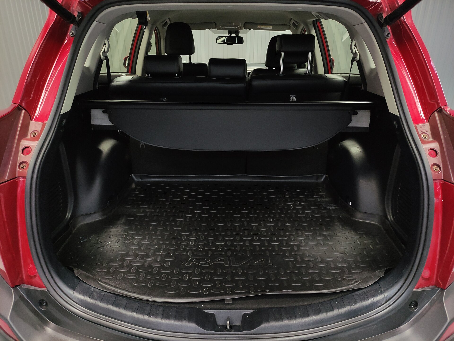 Toyota RAV4, IV (XA40) 2015