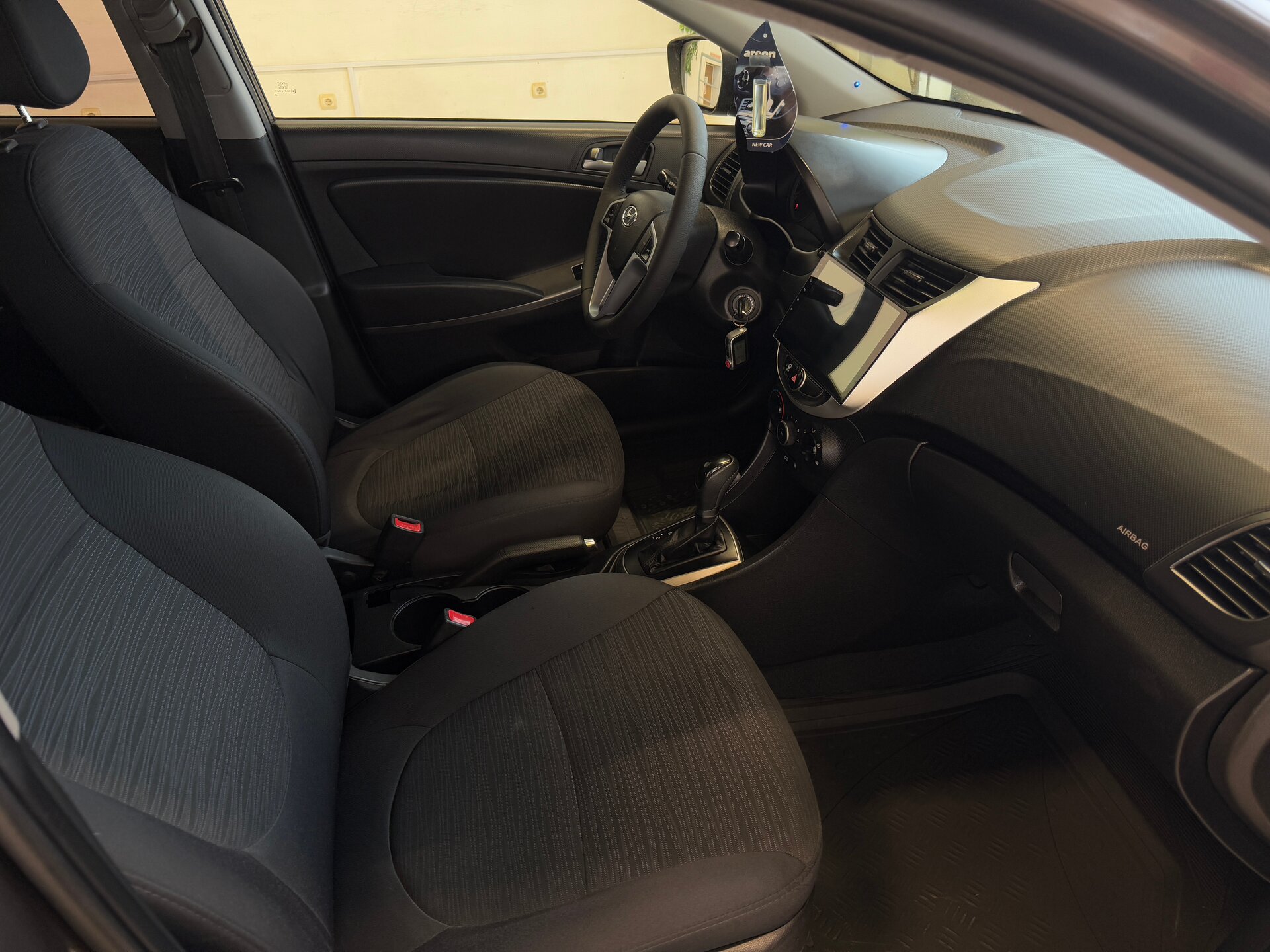 Hyundai Solaris, I Рестайлинг 2016