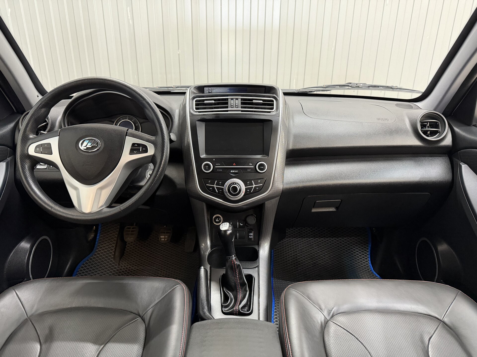 Lifan X60, I Рестайлинг 2 2017 Lifan X60, I Рестайлинг 2 2017