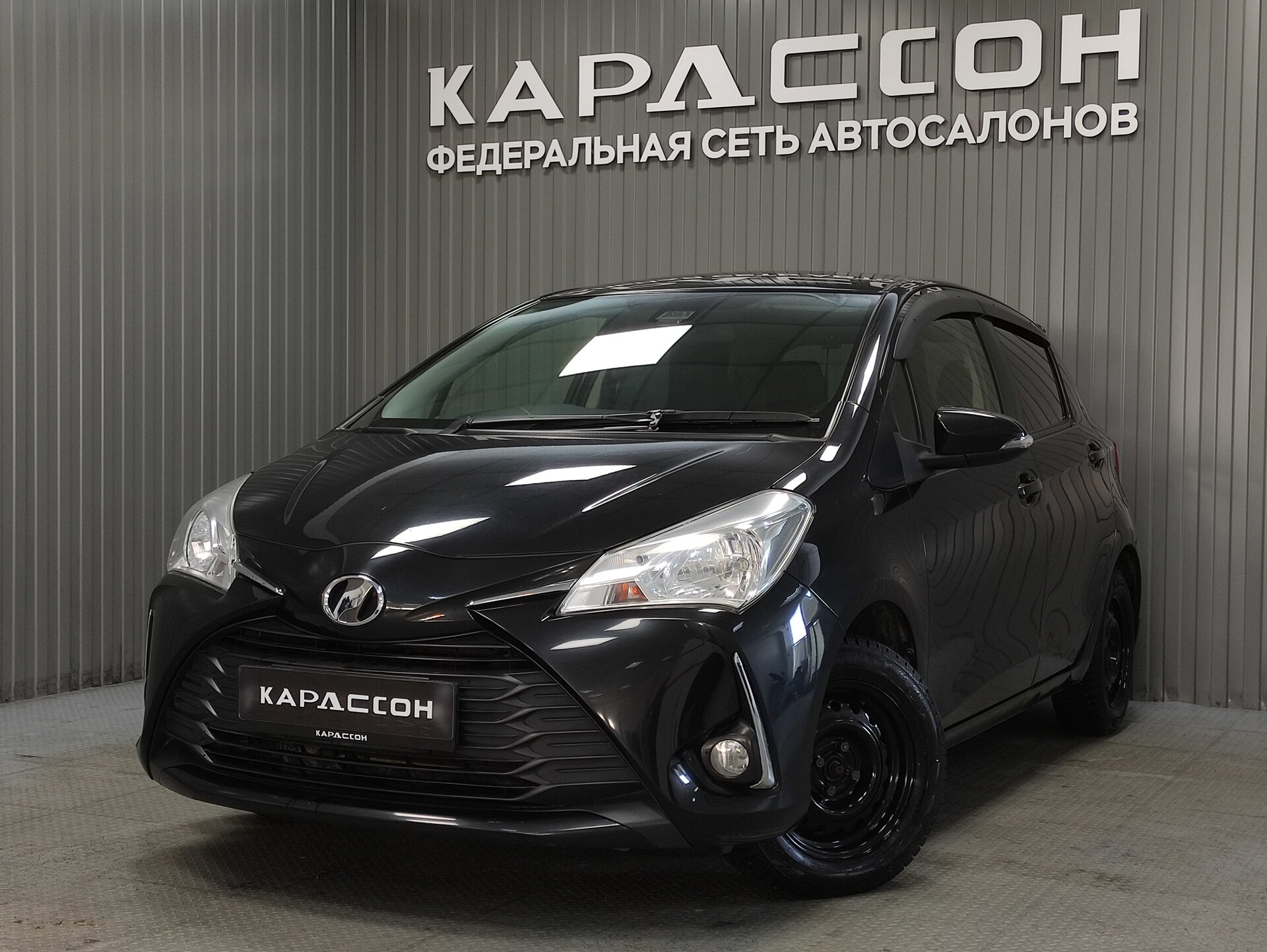 Toyota Vitz, III (XP130) Рестайлинг 2 2017 Toyota Vitz, III (XP130) Рестайлинг 2 2017