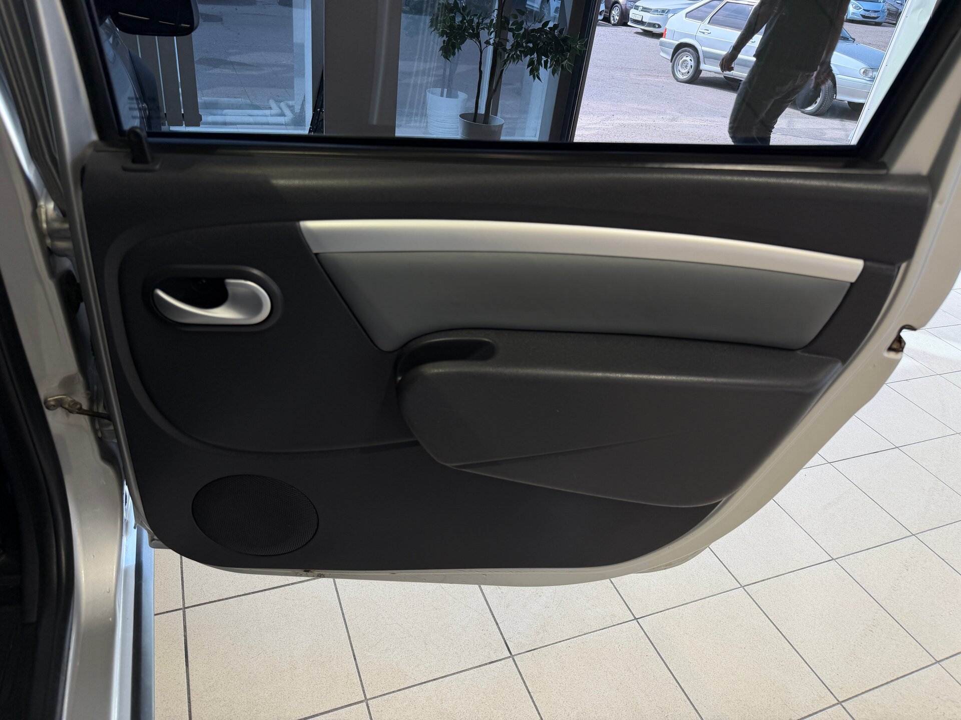 Lada (ВАЗ) Largus, I 2016